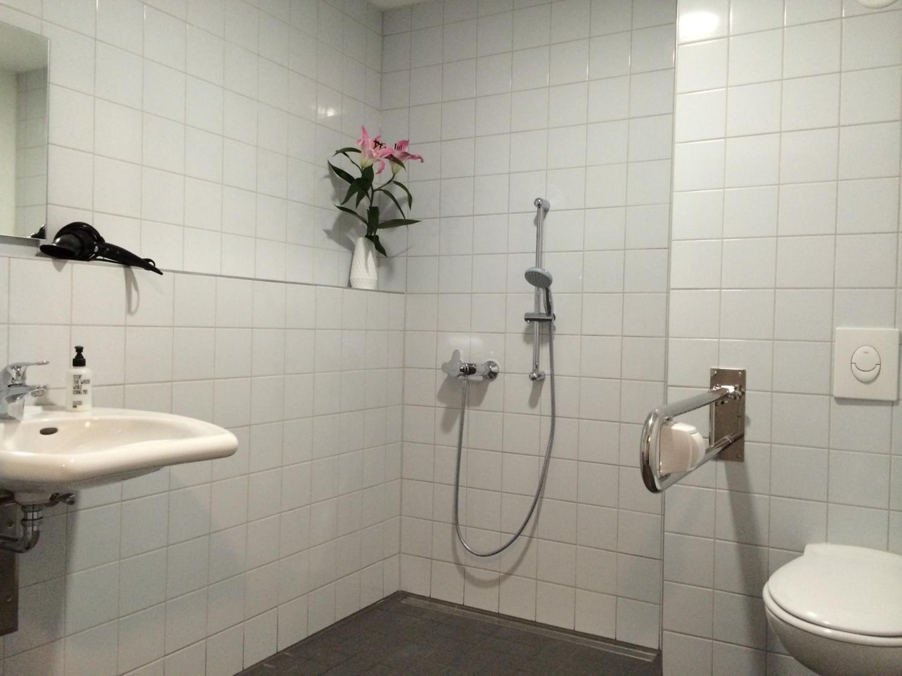 Double or Twin Room with Bathroom photo 3