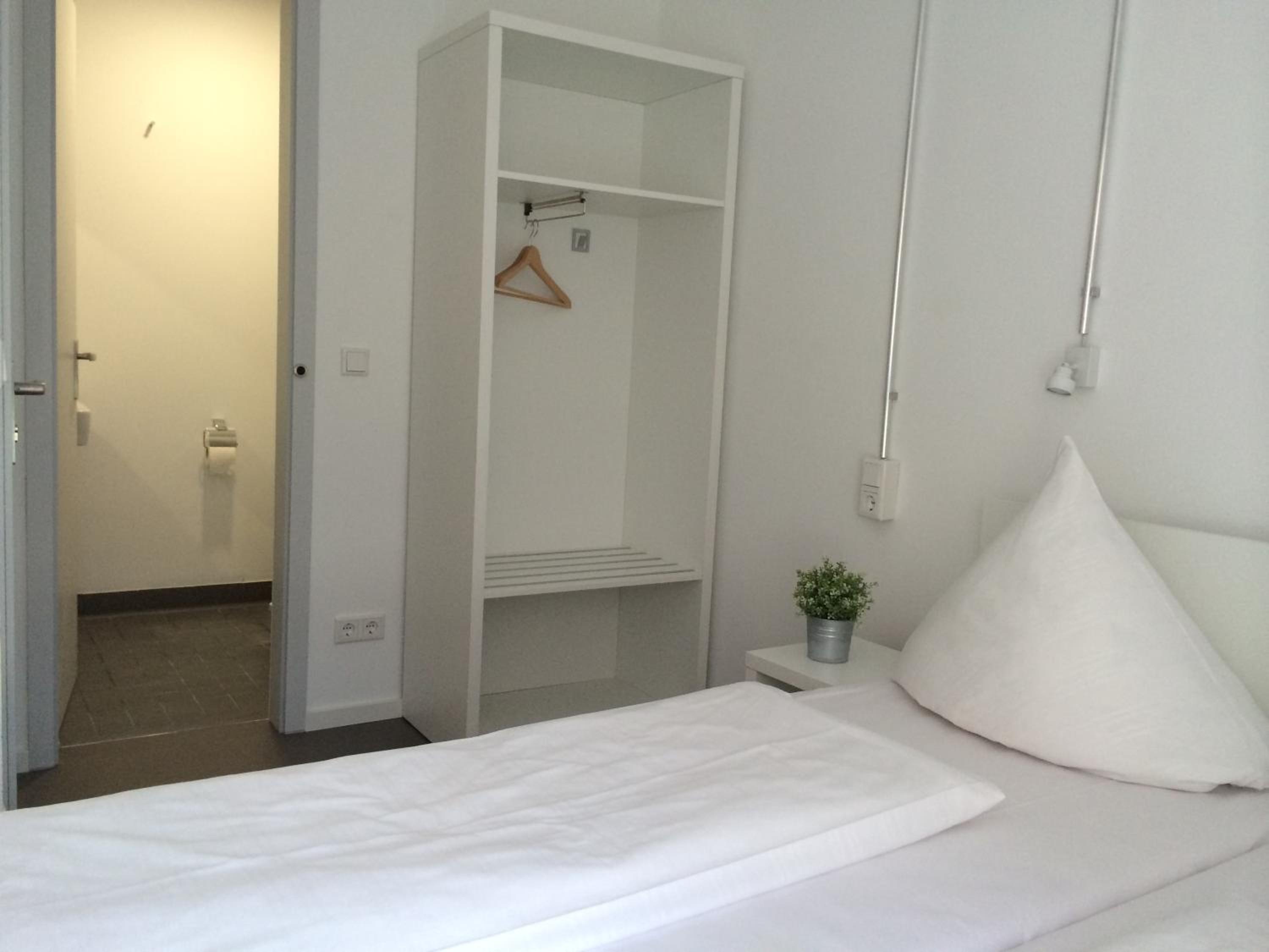 Double or Twin Room with Bathroom photo 1