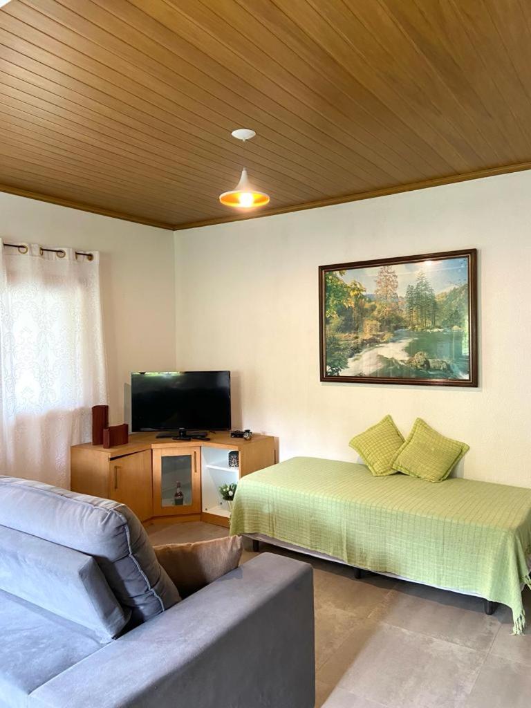 One-Bedroom House photo 3