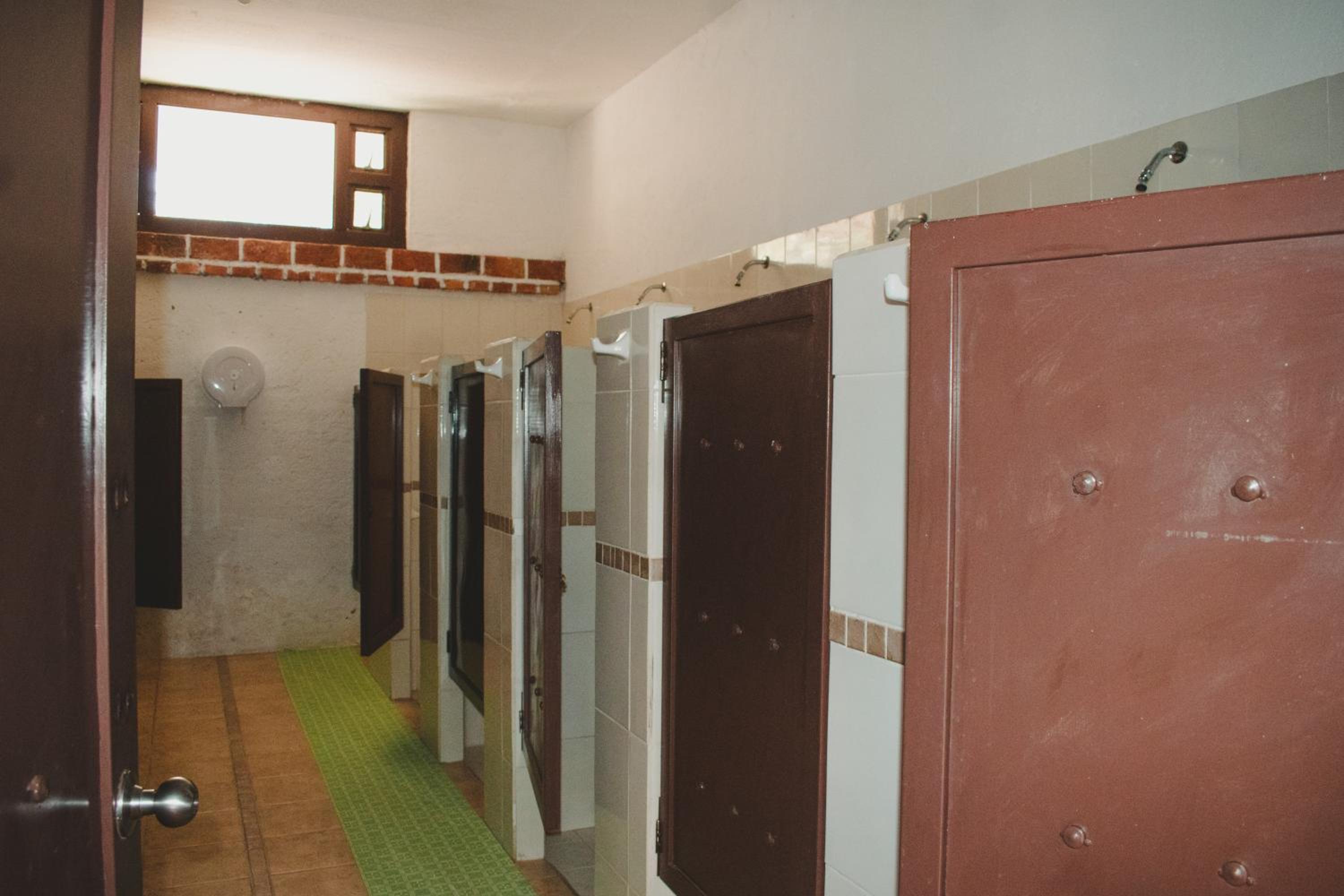 Single Bed In Mixed Dormitory Room photo 3