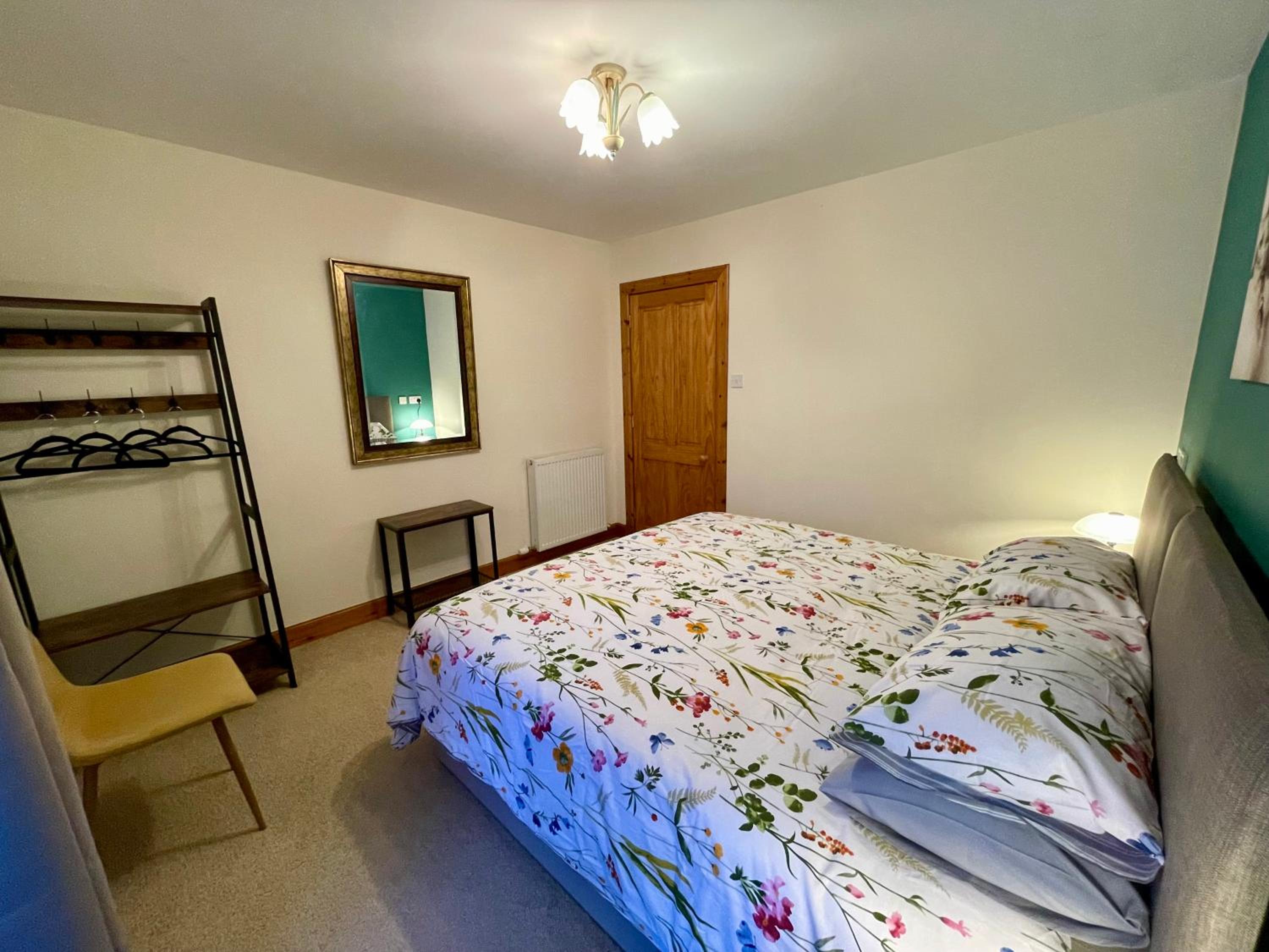 Two-Bedroom House photo 3
