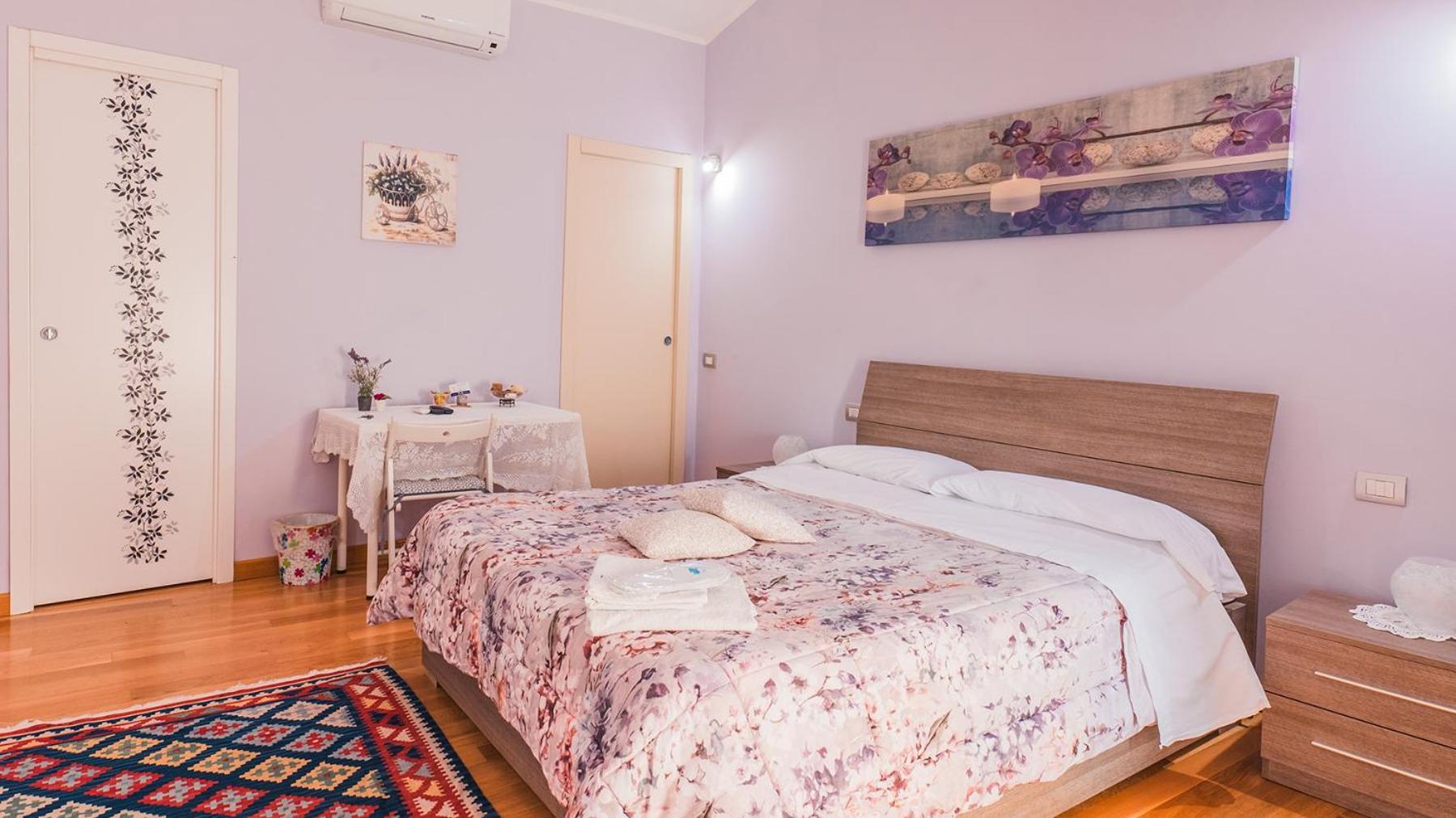 Quadruple Room with Private Bathroom photo 2