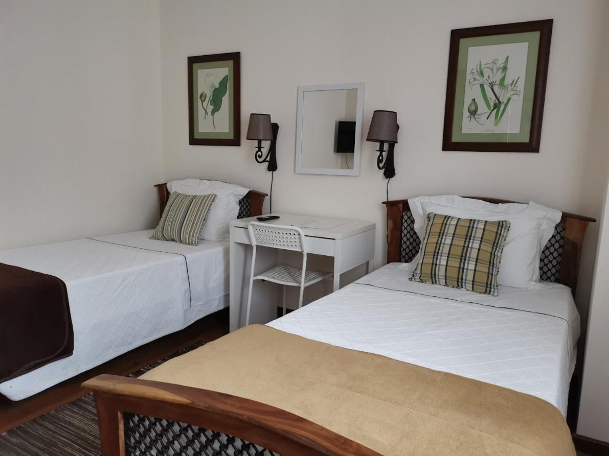 Double Room with Shared Bathroom photo 1