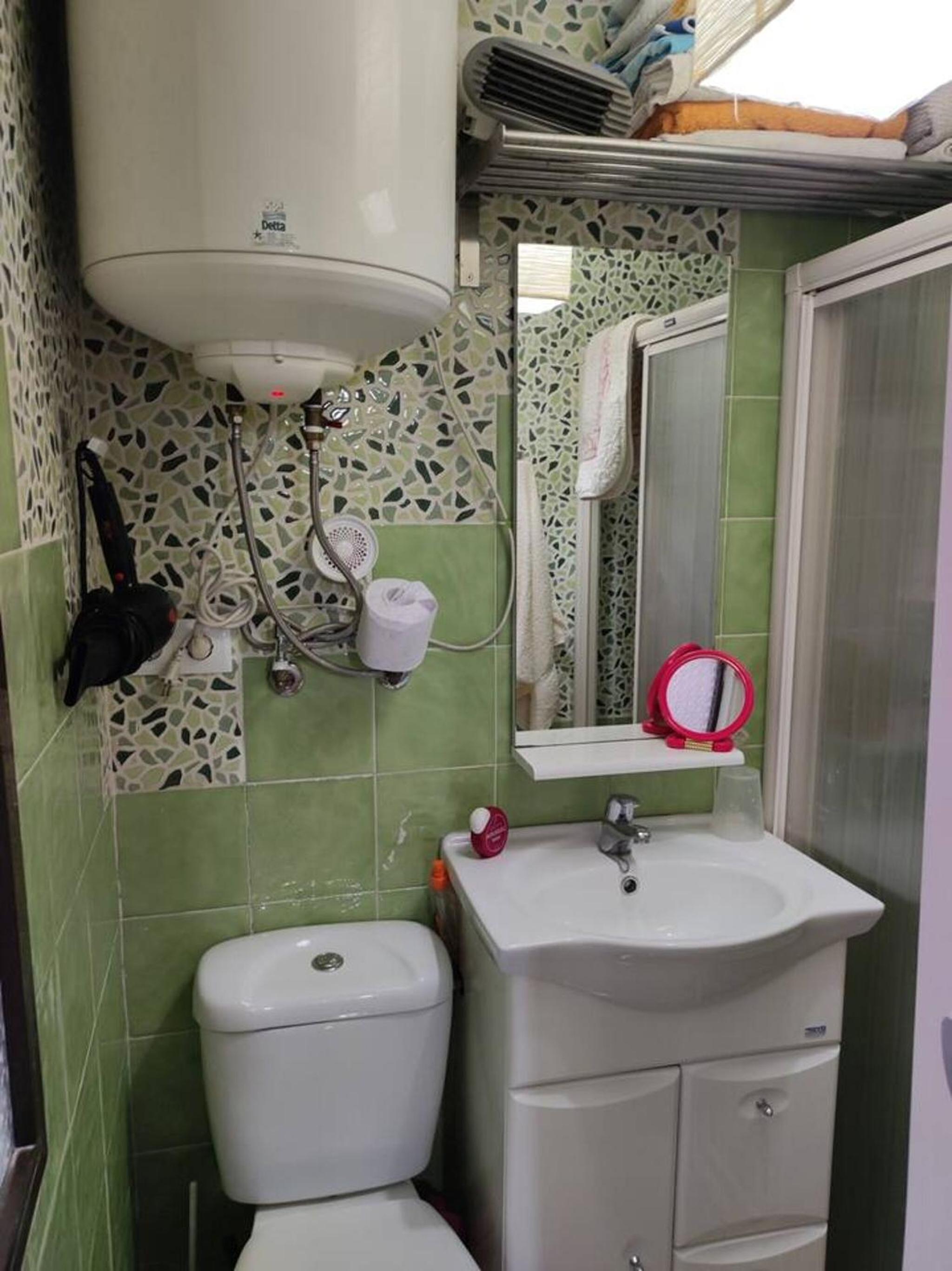 One-Bedroom Holiday Home photo 2