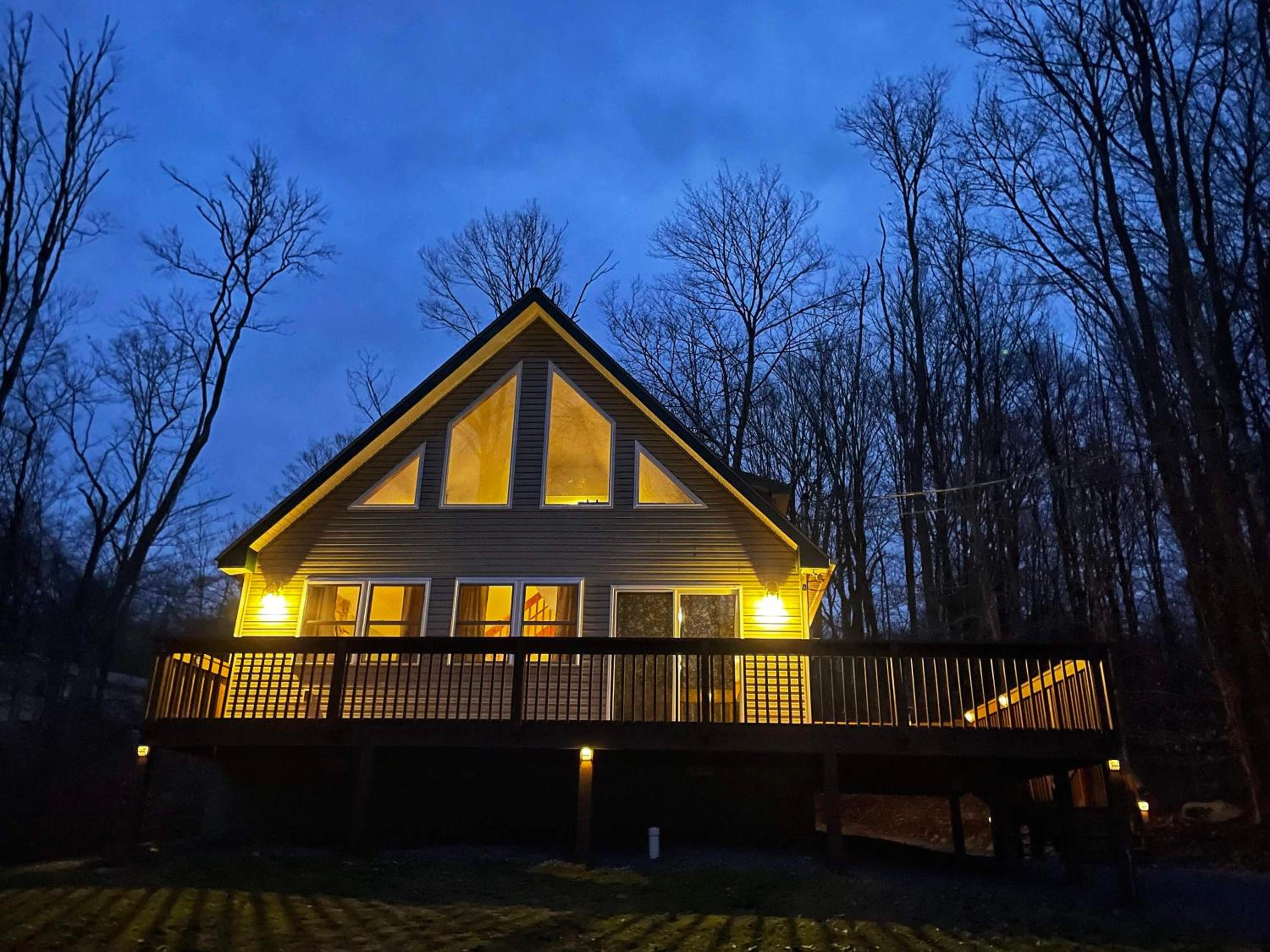 Three-Bedroom Chalet photo 2