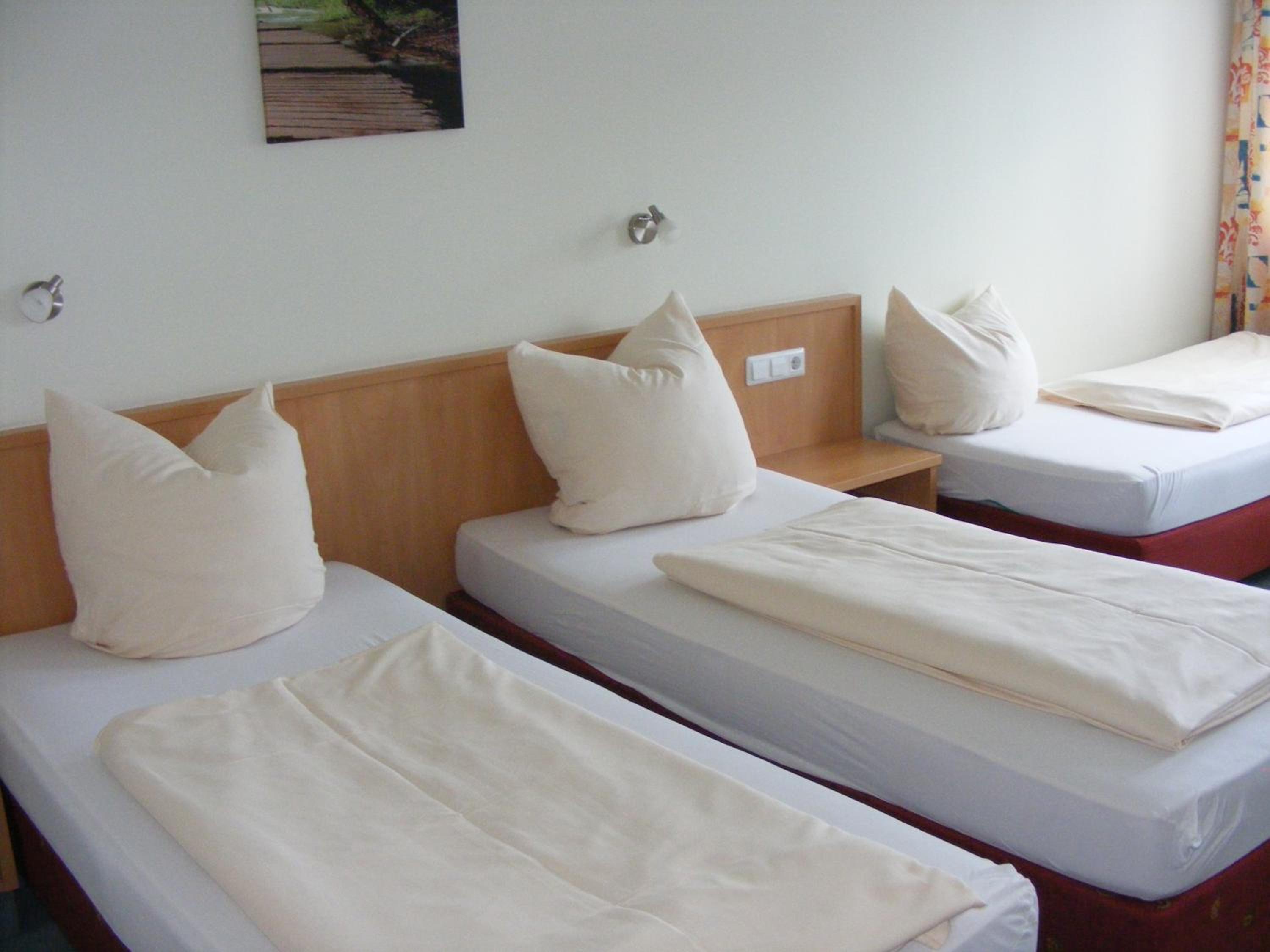 Triple Room - Photo 2