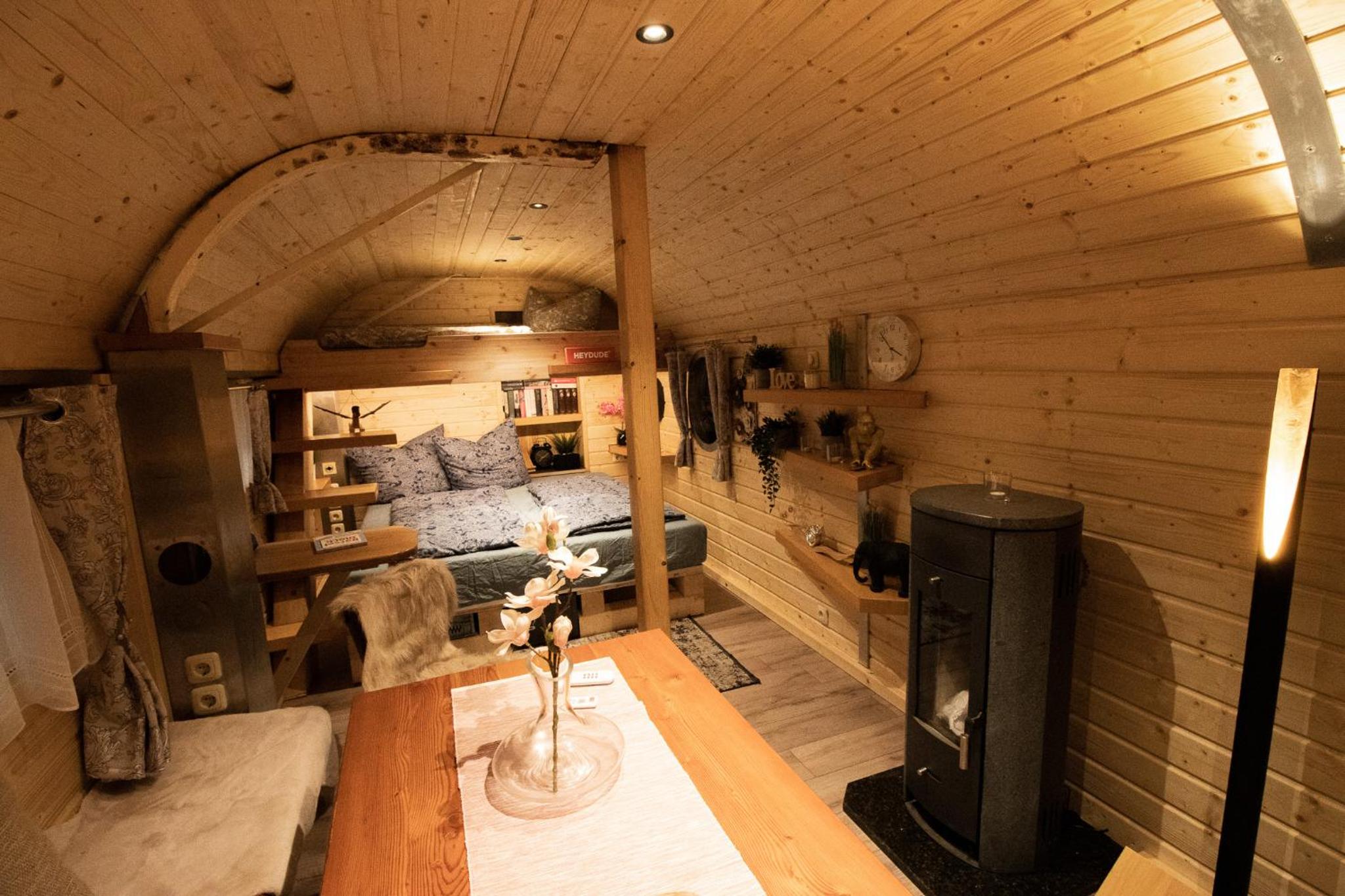 Deluxe Family Room photo 2