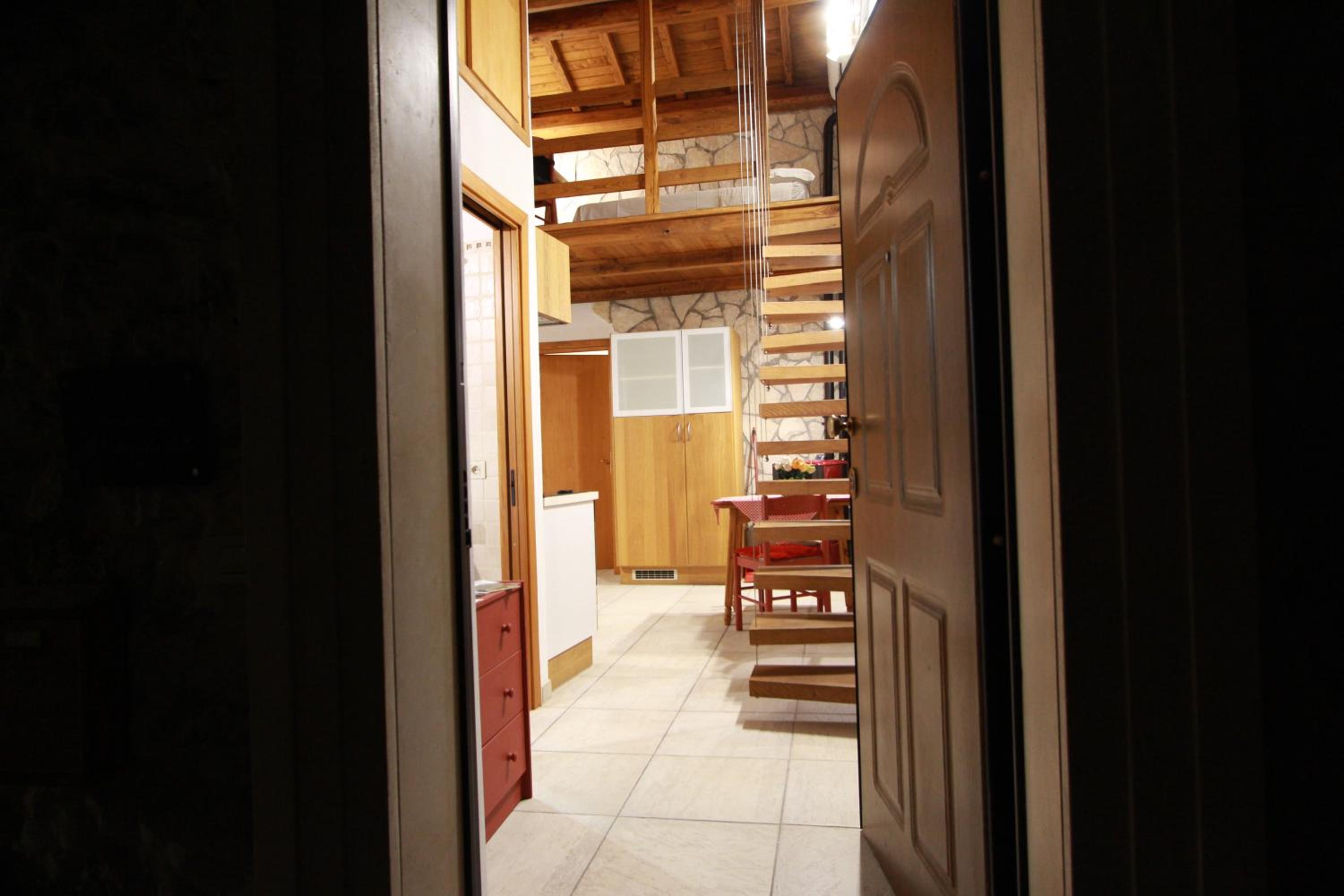 One-Bedroom House photo 2