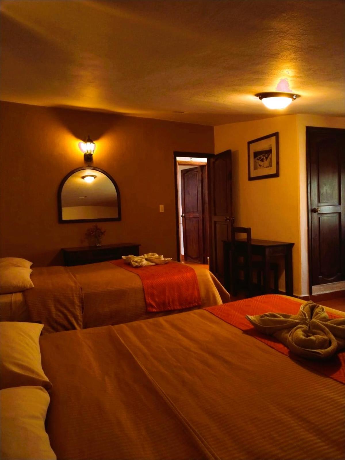Double Room with Two Double Beds - Photo 1