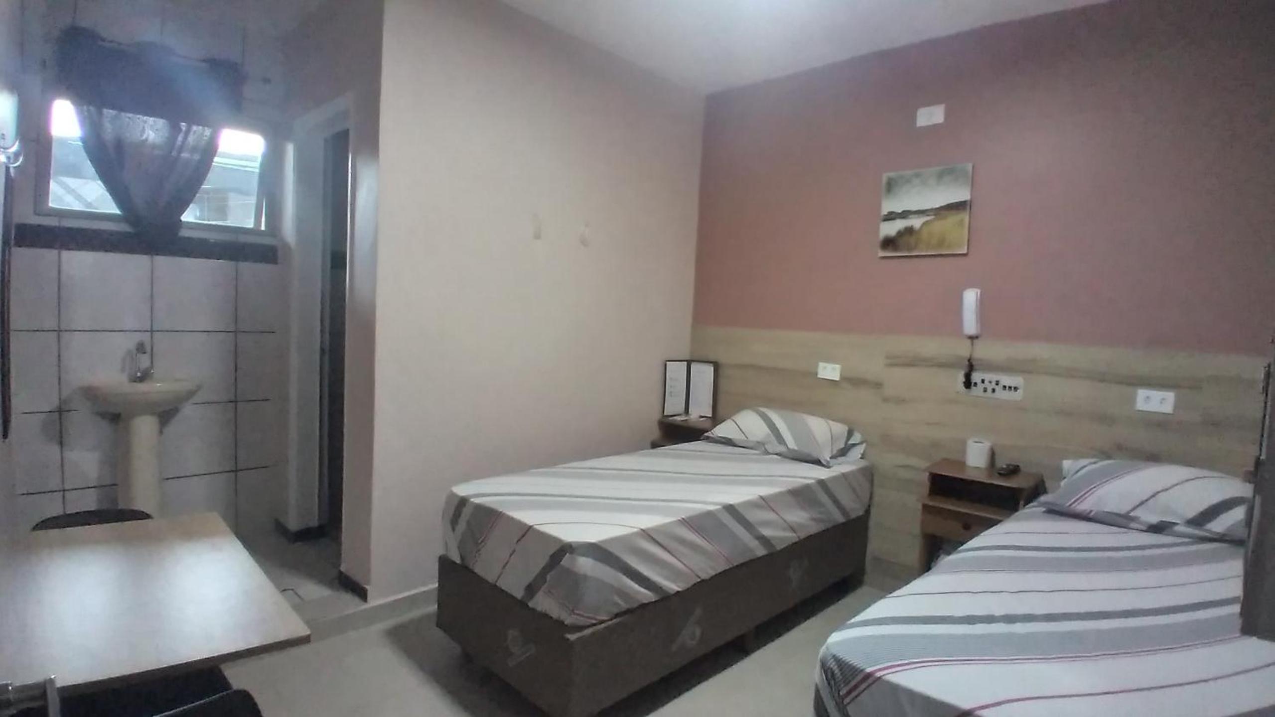 Double Room - Photo 2