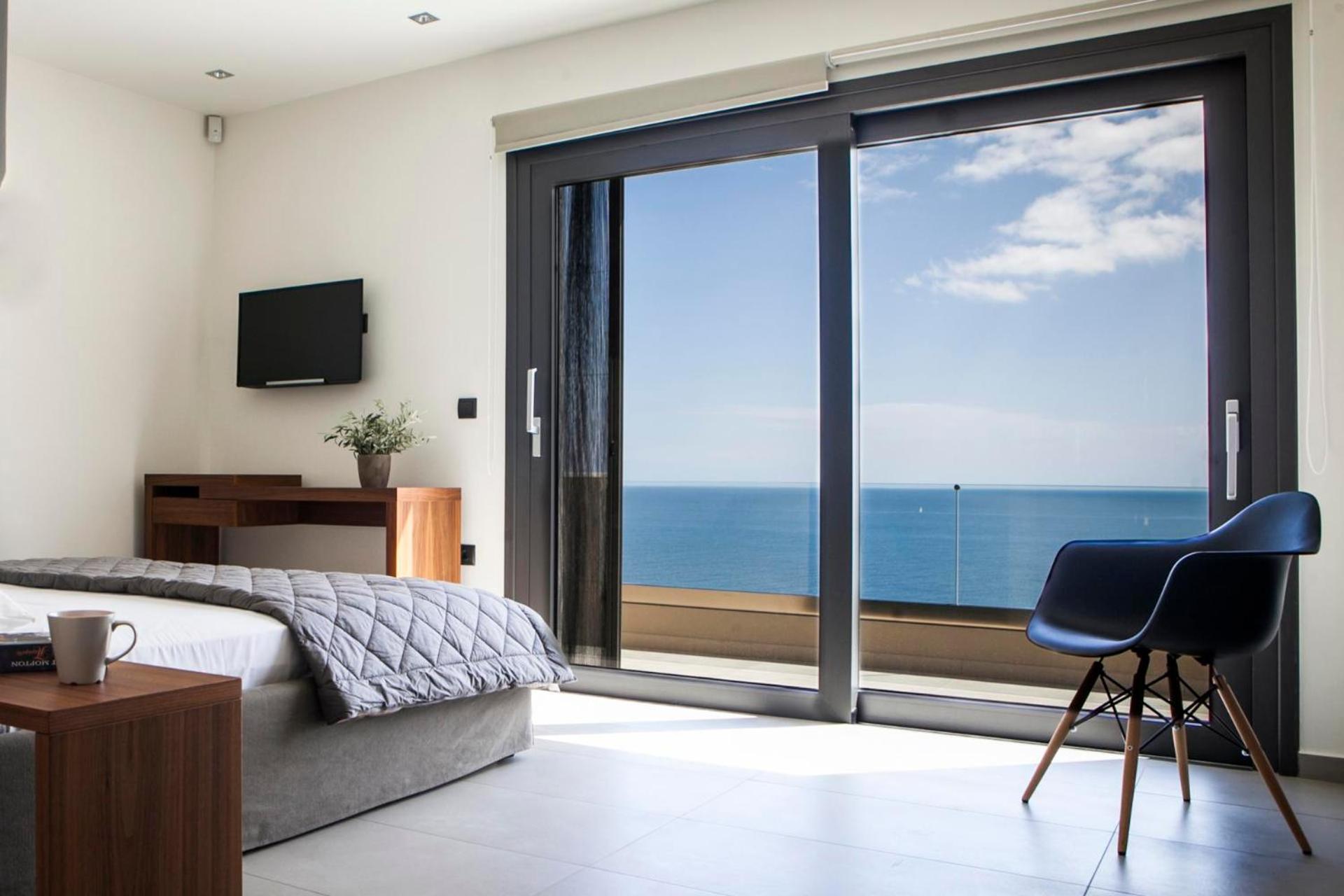 Villa photo 1