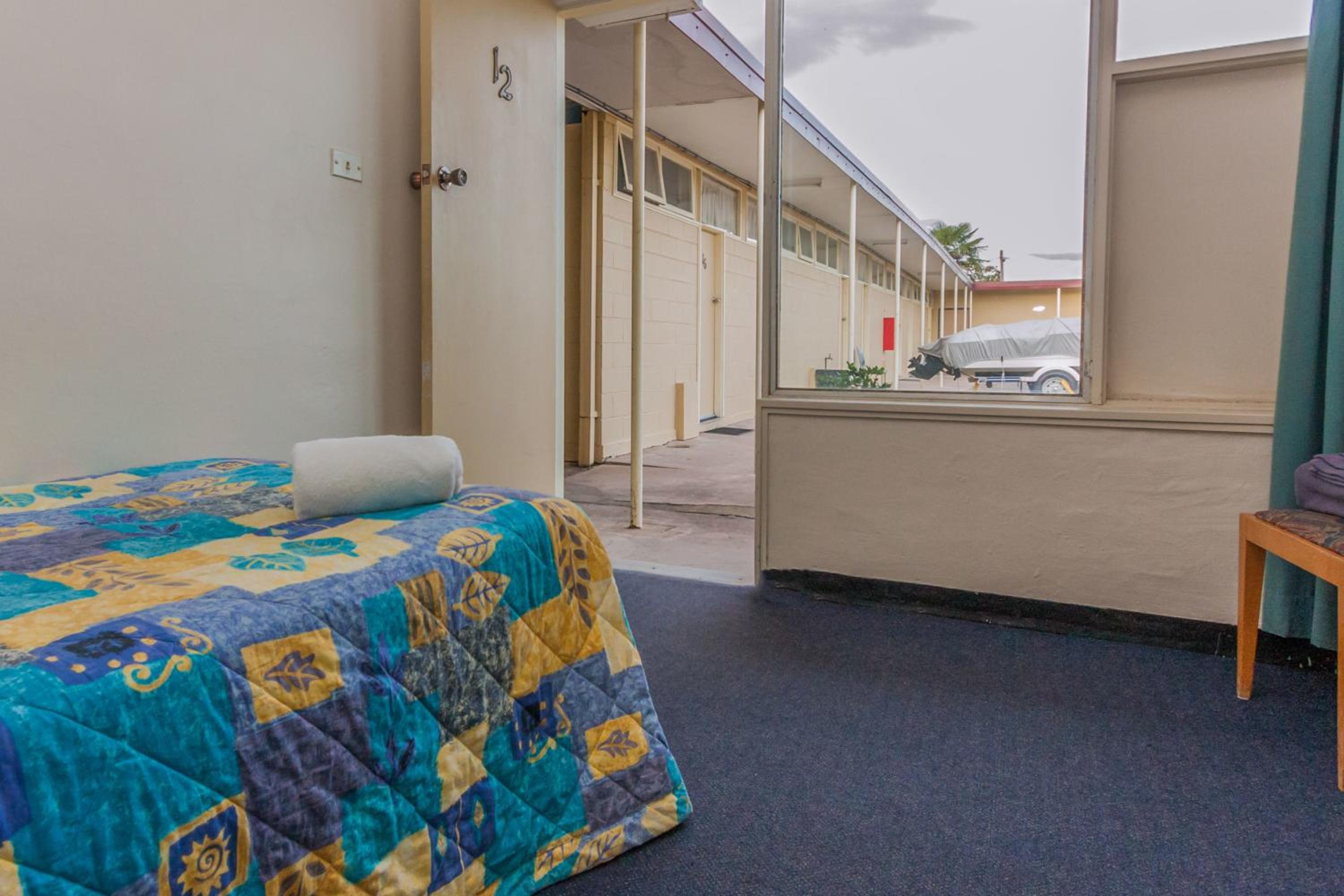 Standard Single Room photo 2