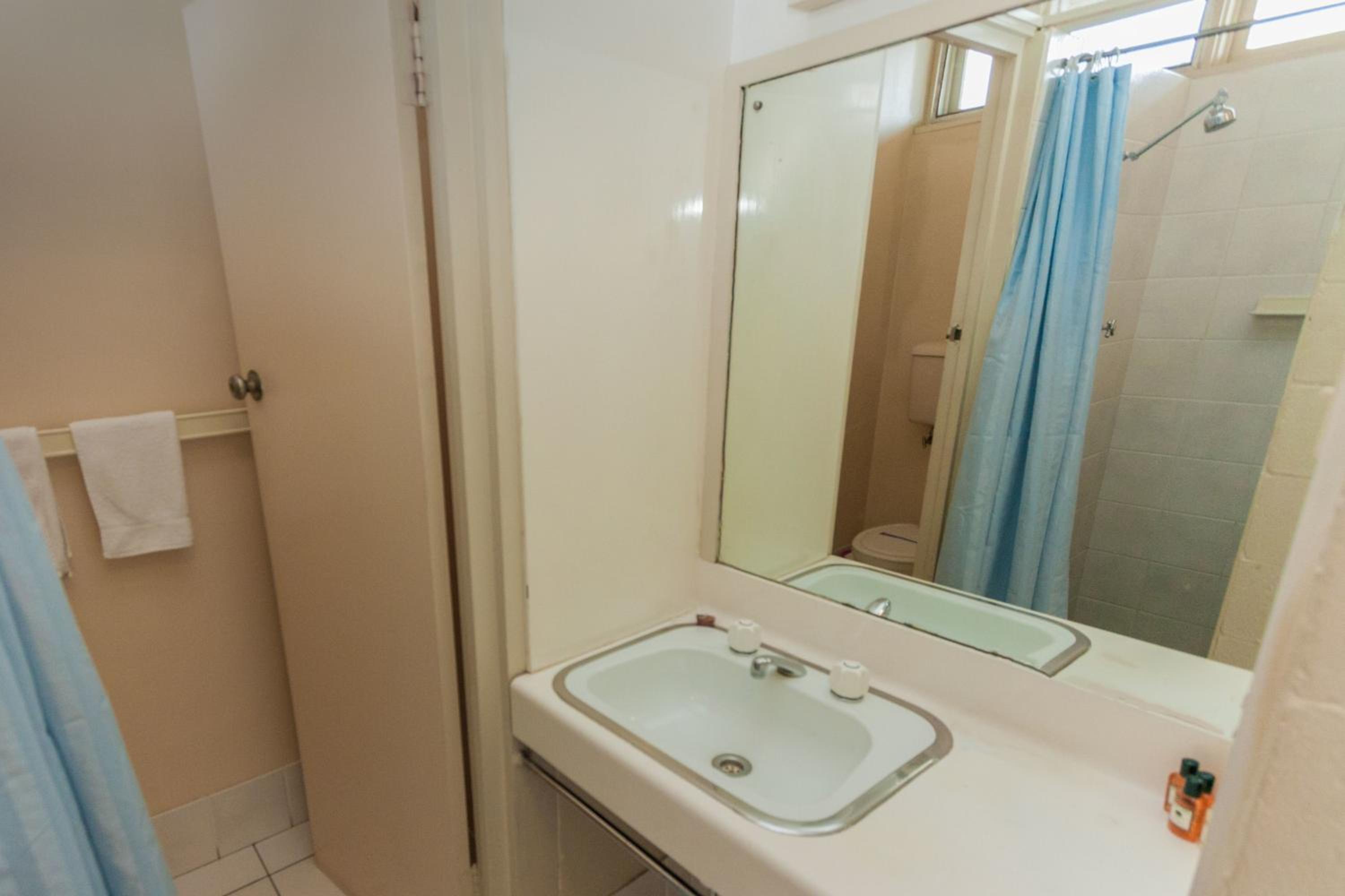 Standard Double Room (3 Adults) photo 3