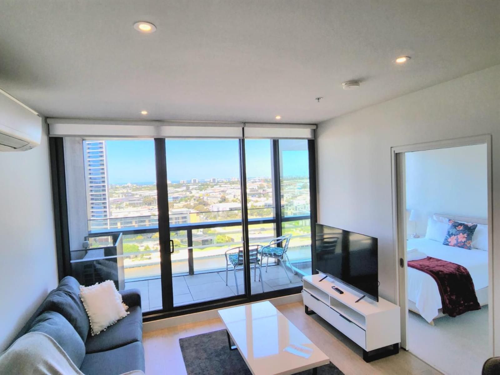Signature 1 Bedroom Collection - Photo 12