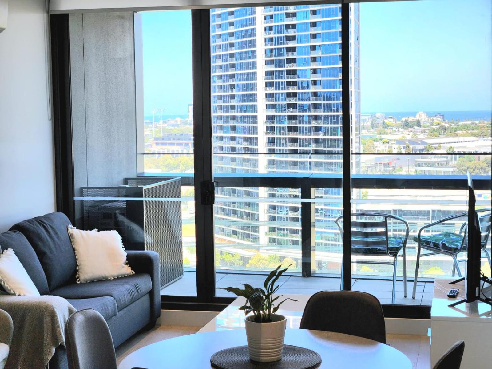 Signature 1 Bedroom Collection - Photo 13