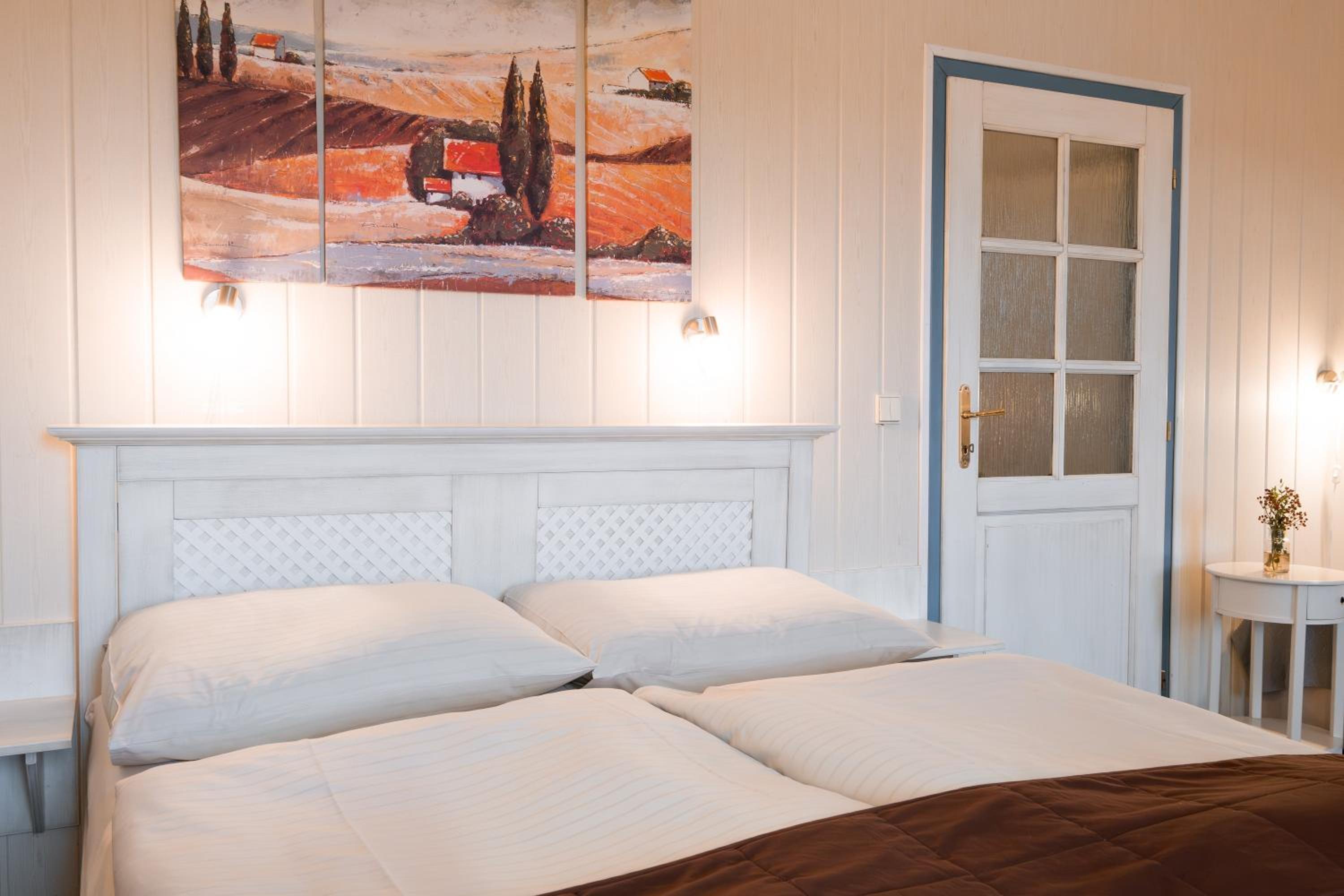 Triple Room with Balcony and Wellness Access photo 1