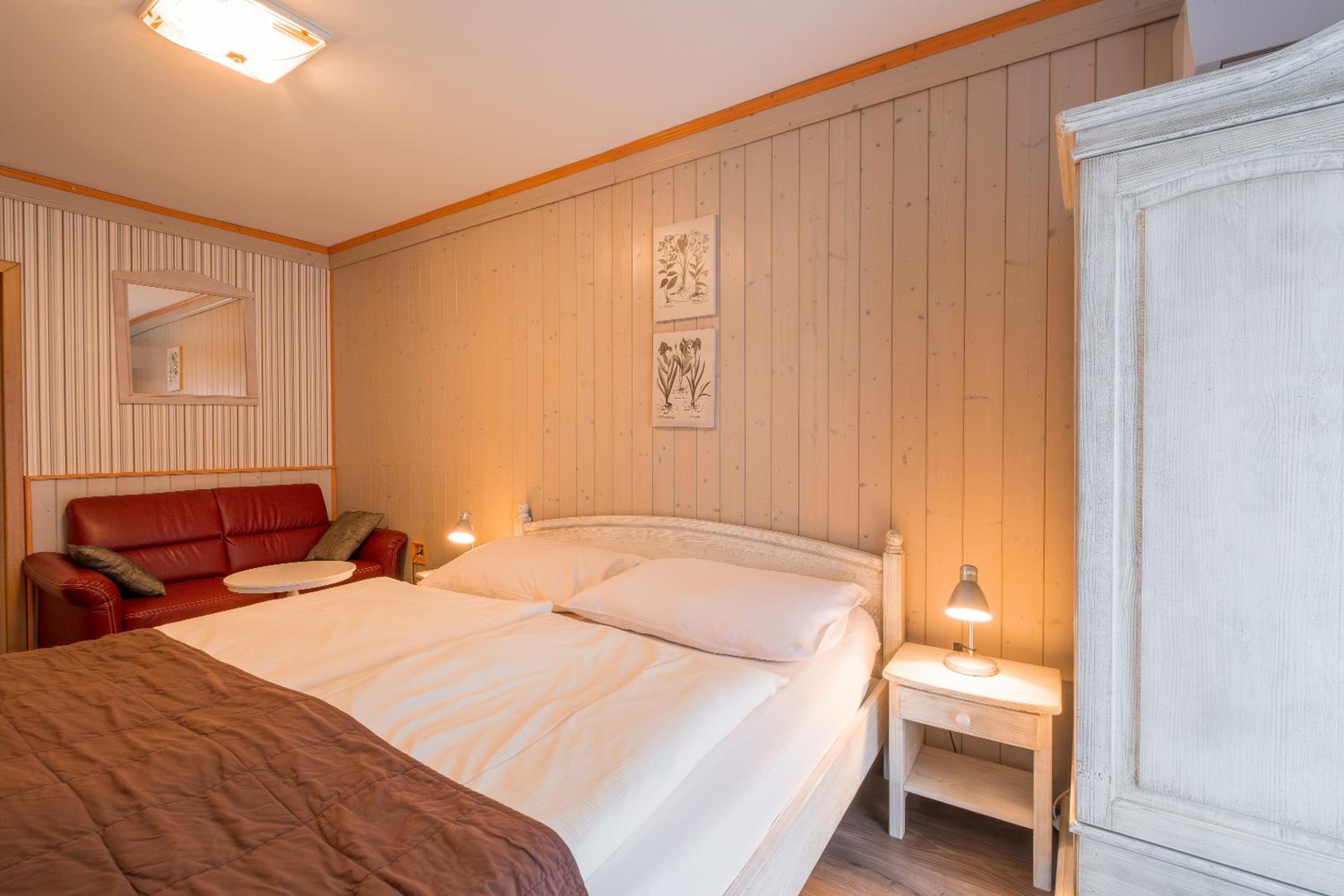Double Room with Balcony and Wellness Access photo 3