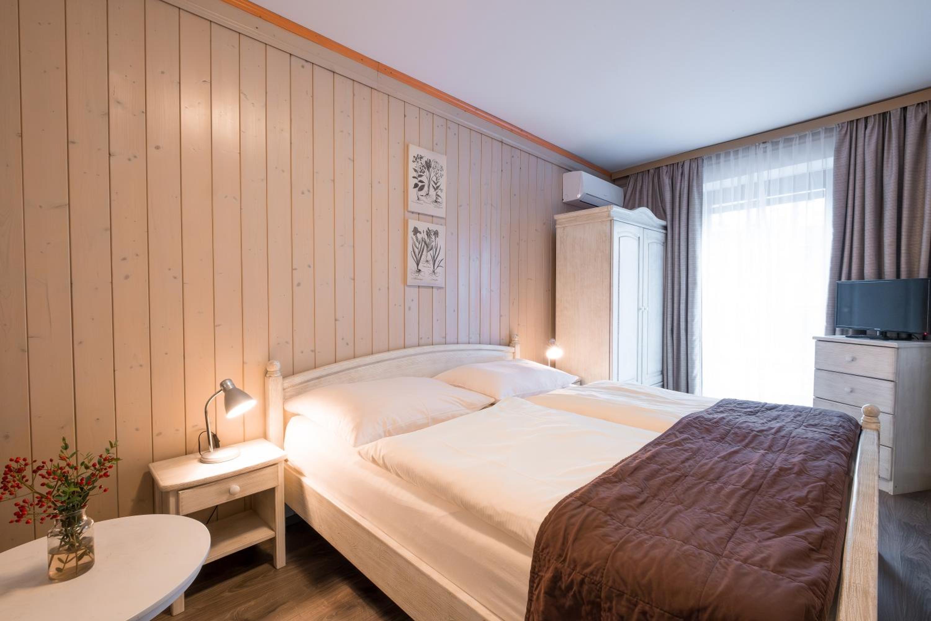 Double Room with Balcony and Wellness Access photo 1