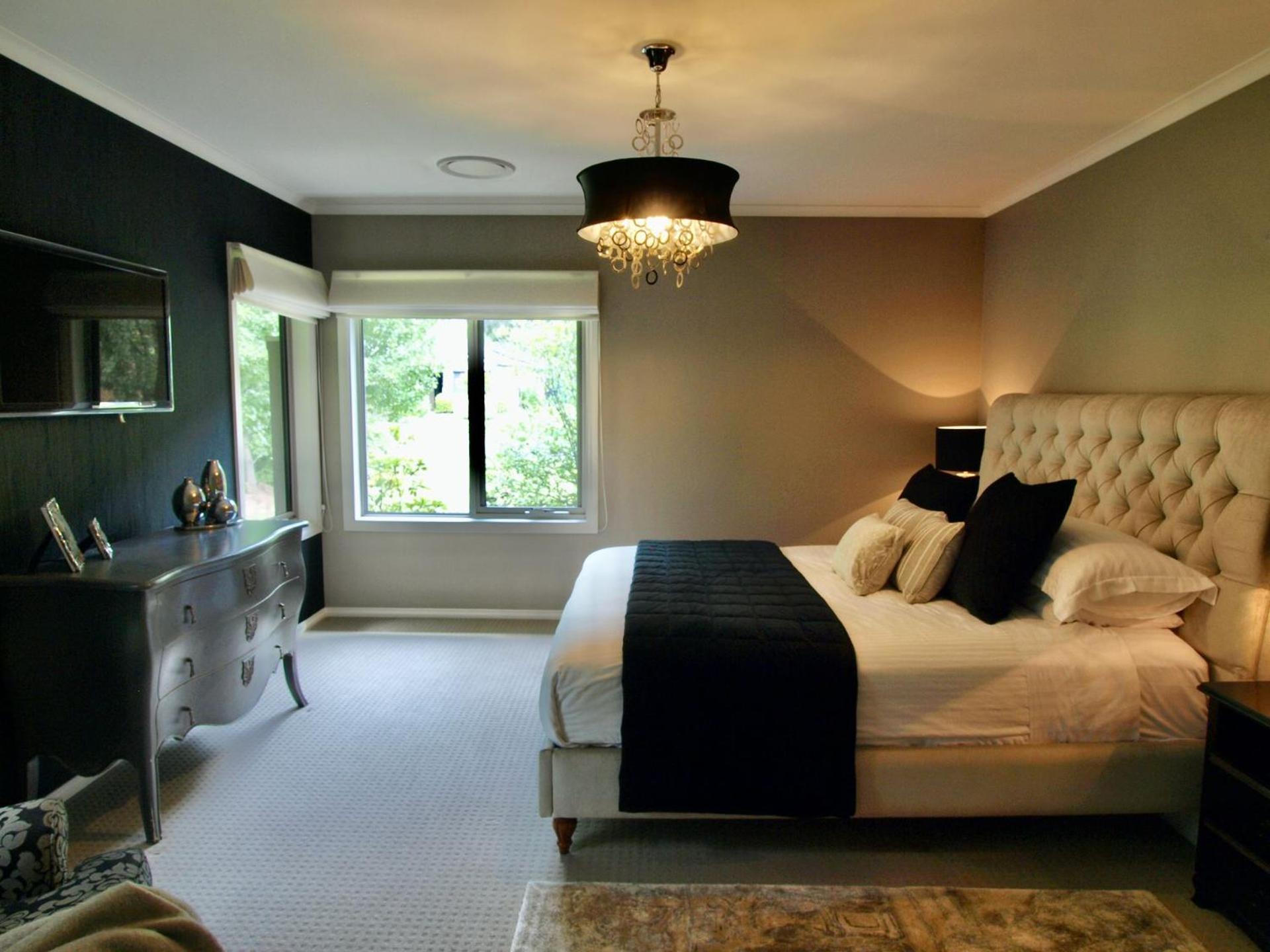 Four-Bedroom House photo 1