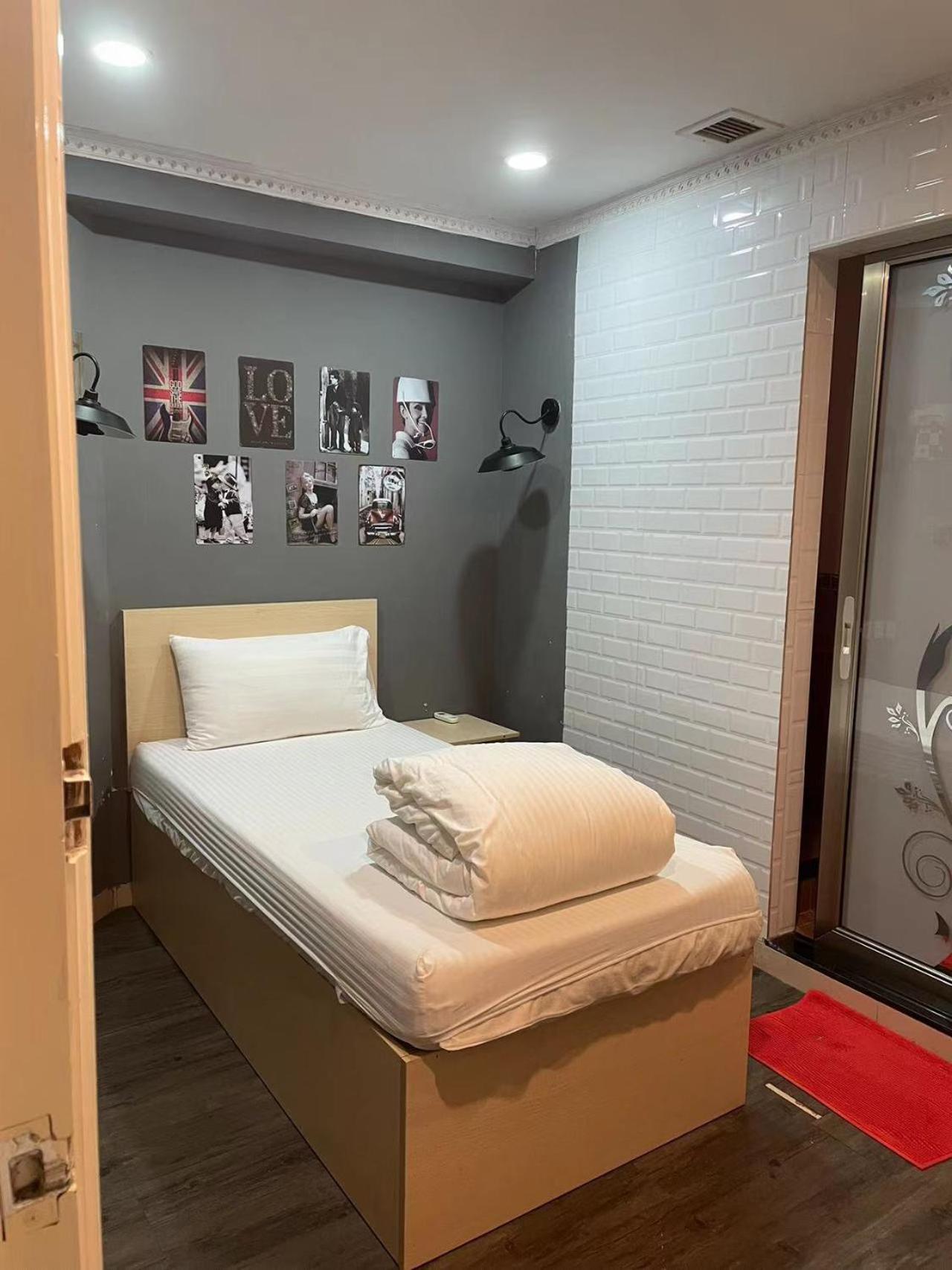 Superior Single Room