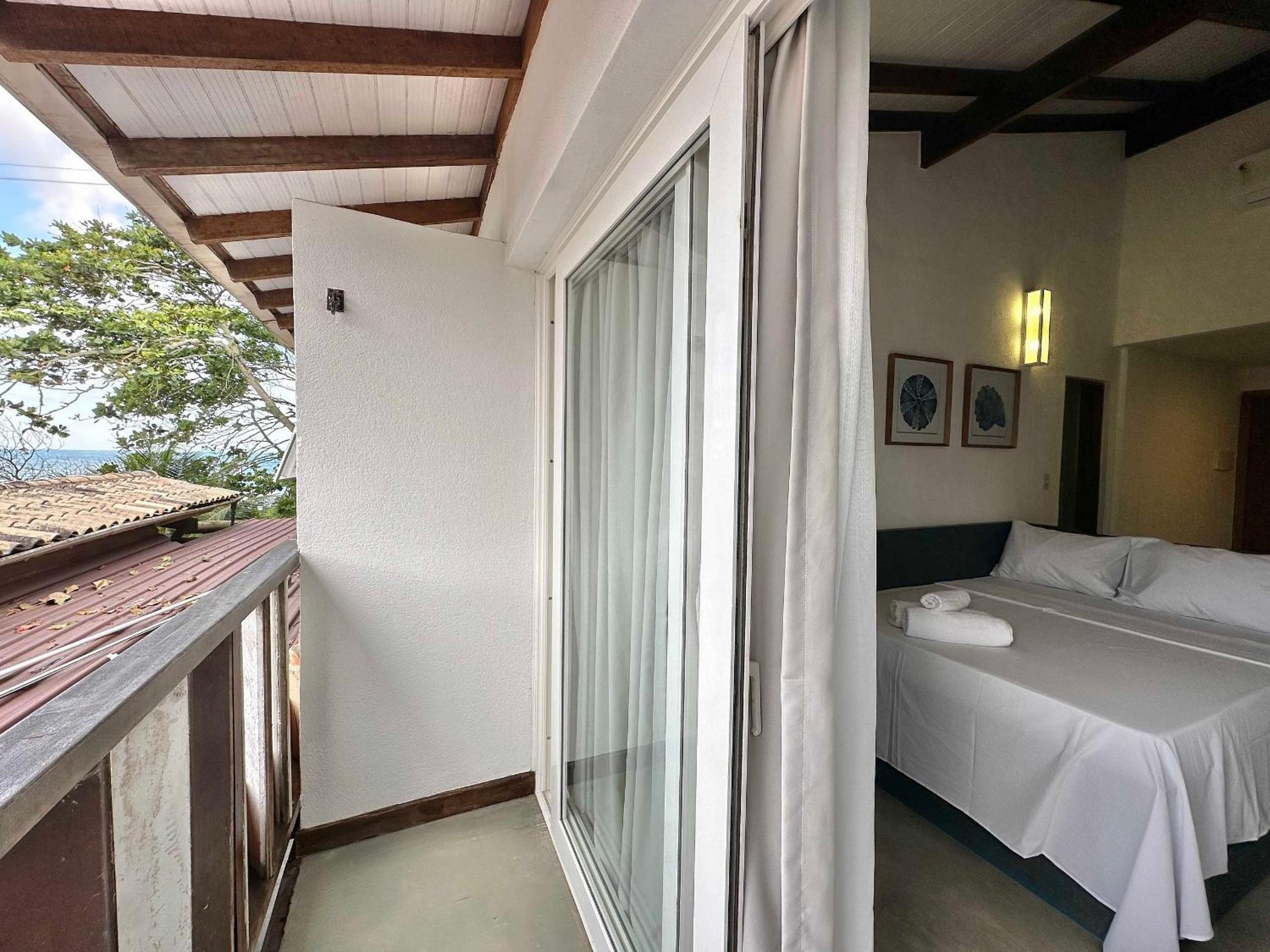 Superior Suite with Sea View - Photo 3
