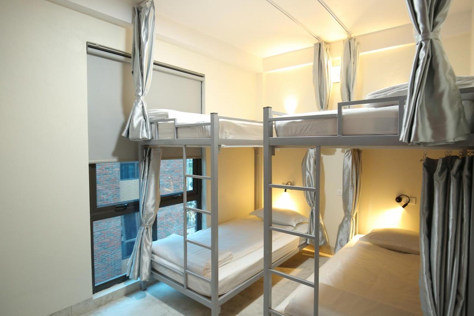 Single Bed in Mixed Dormitory Room photo 2