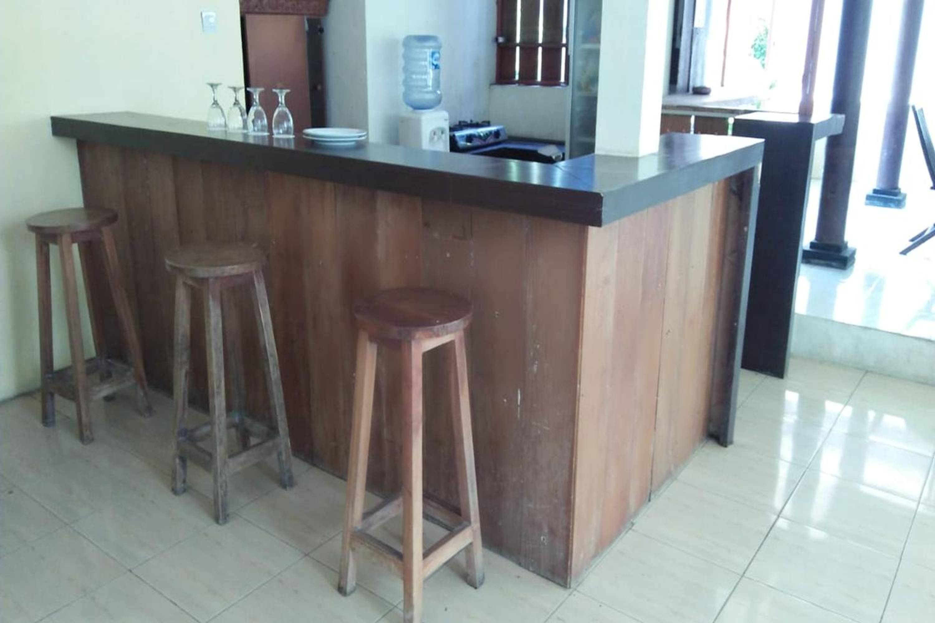 Standard Double Room - Photo 13