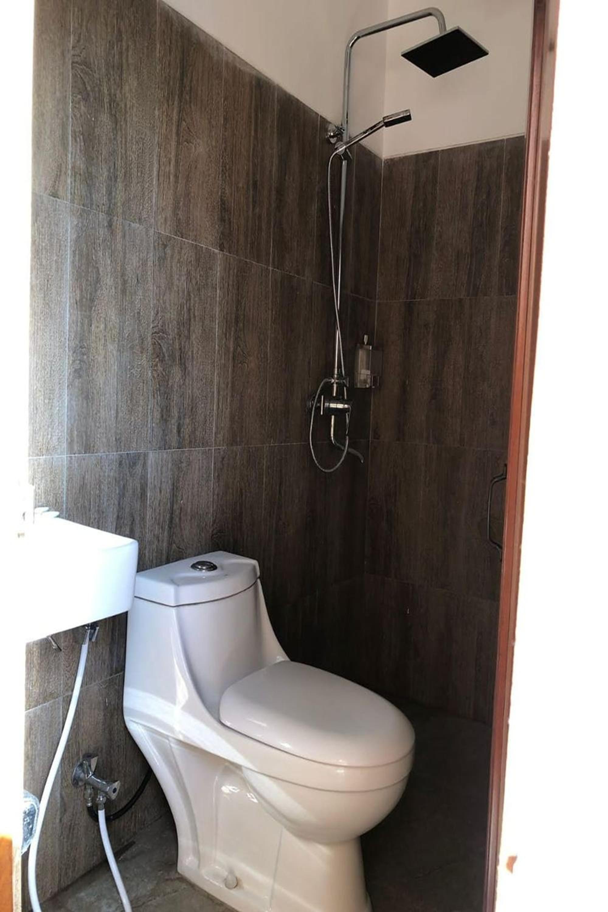 Standard Double Room - Photo 17