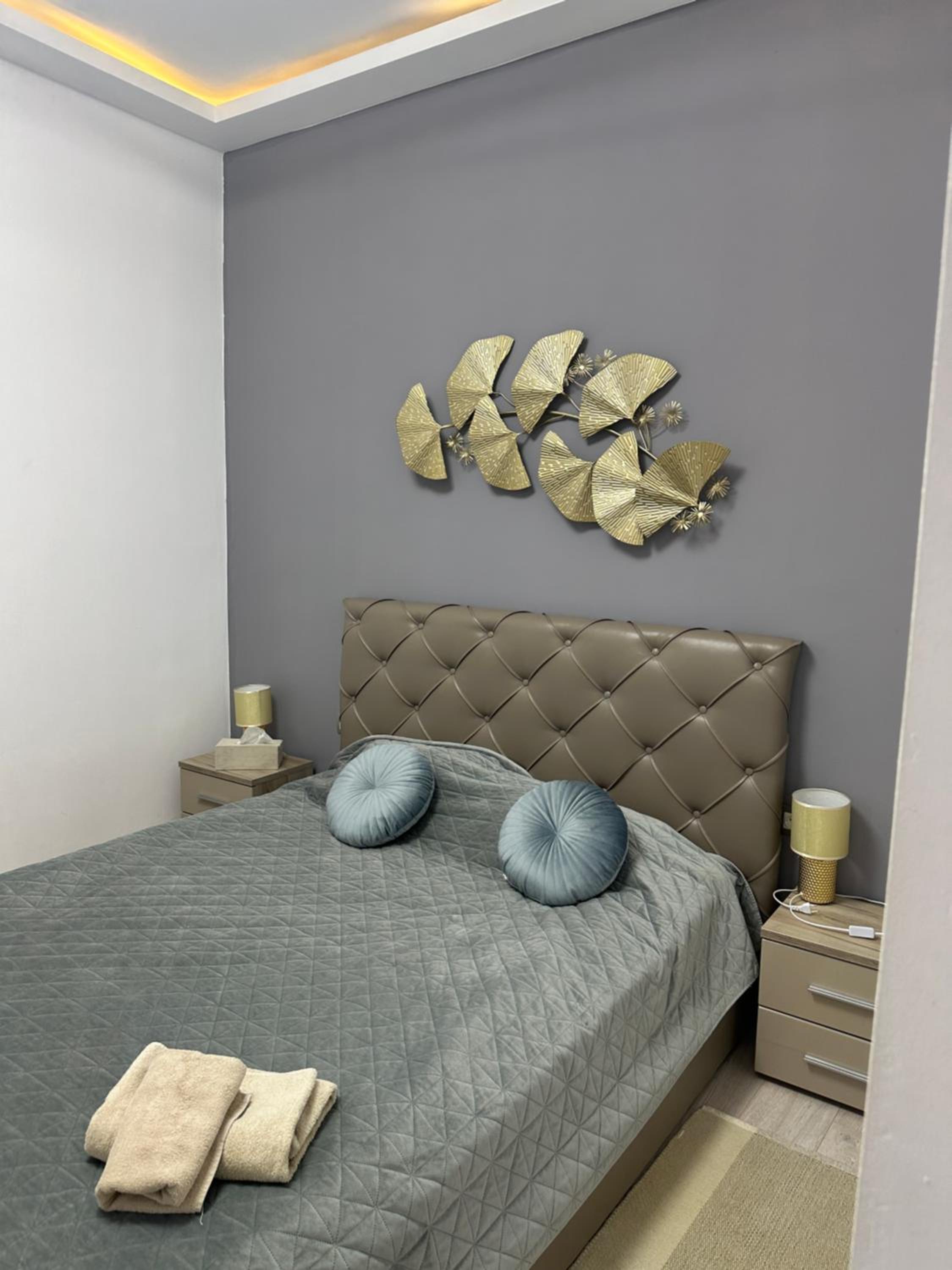 Two-Bedroom Apartment - Photo 27