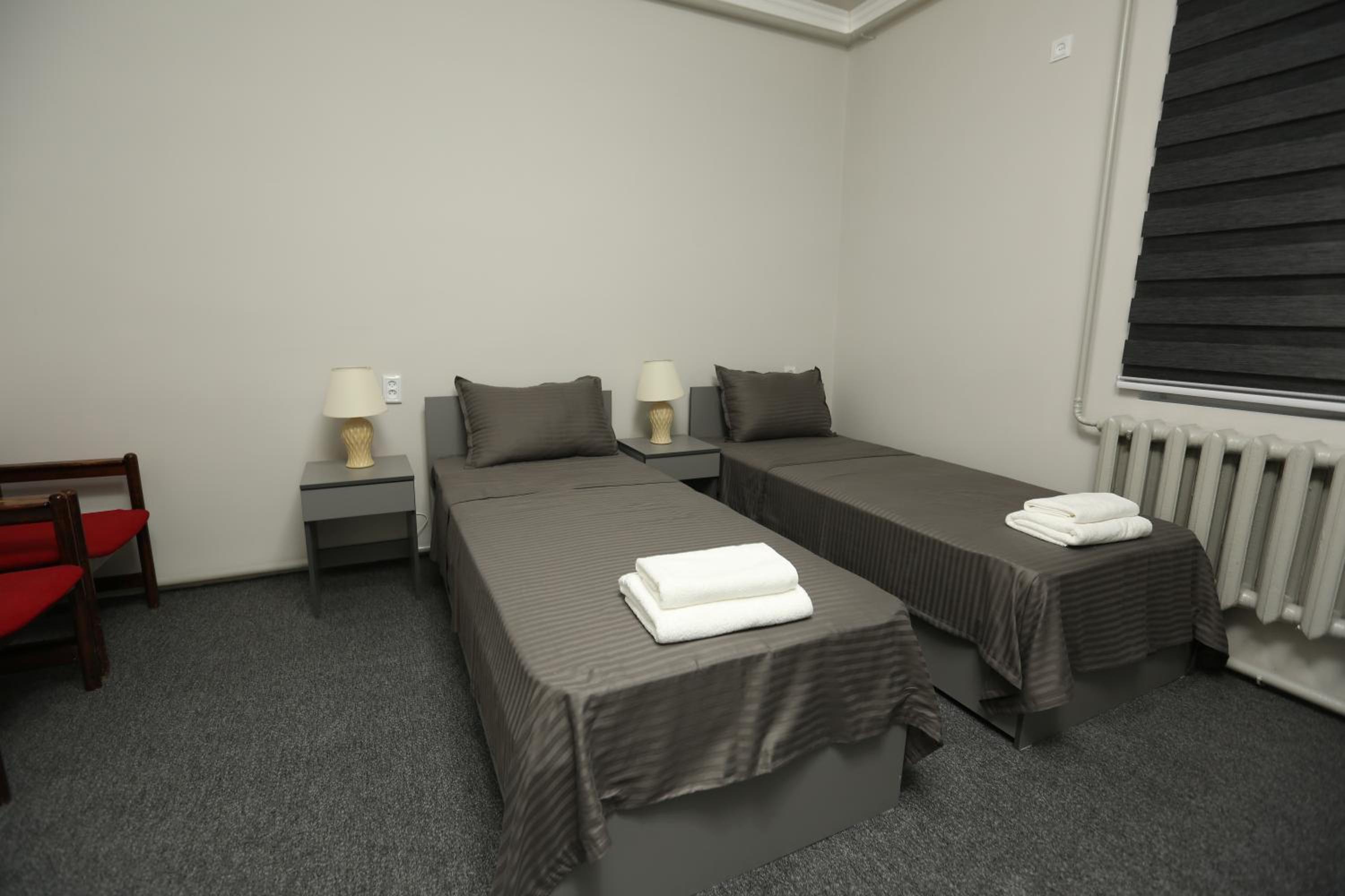 Twin Room with Private Bathroom photo 1