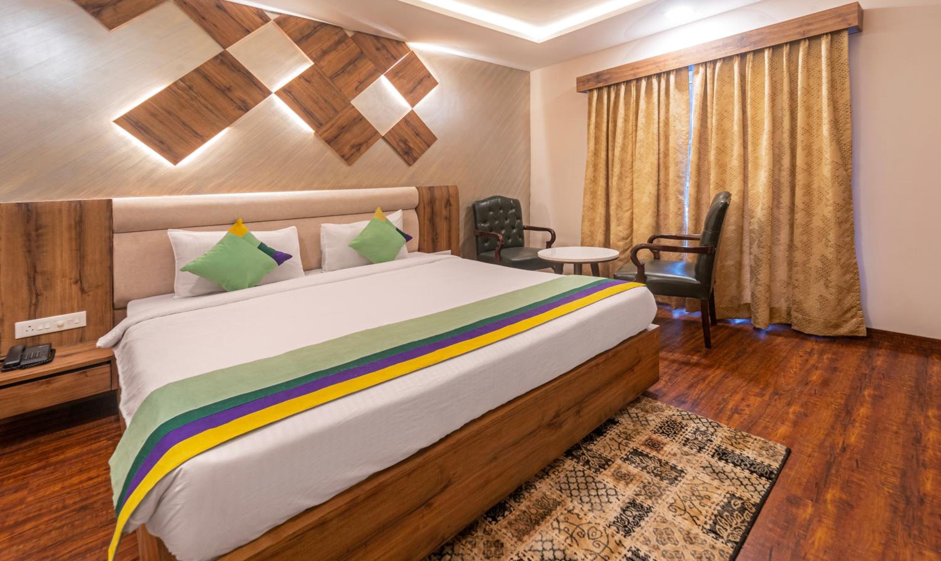 Deluxe Room With Pool View photo 1