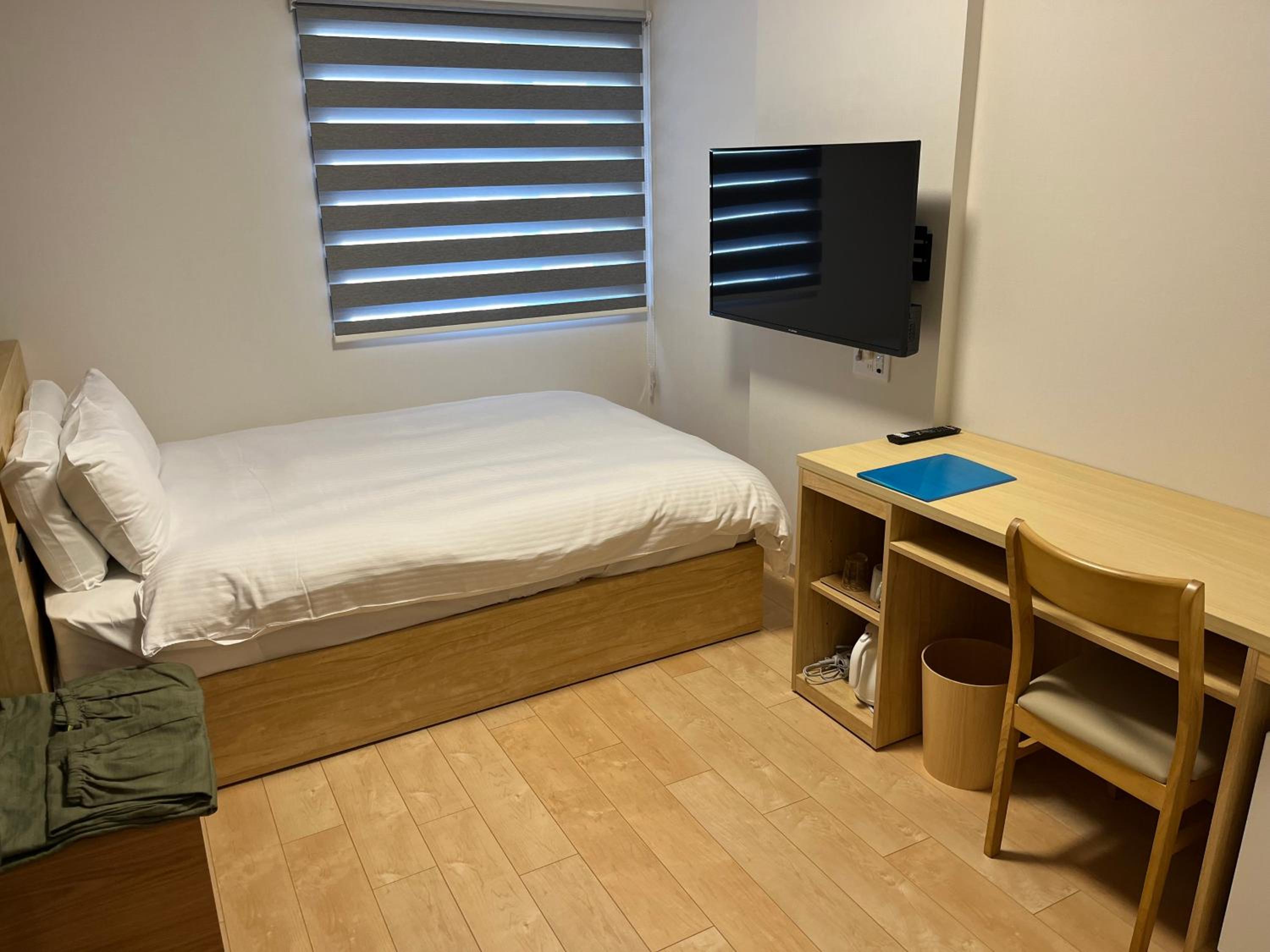 Double Room With Private Bathroom