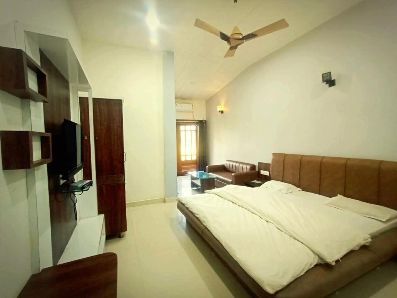 Deluxe Double Room photo 1