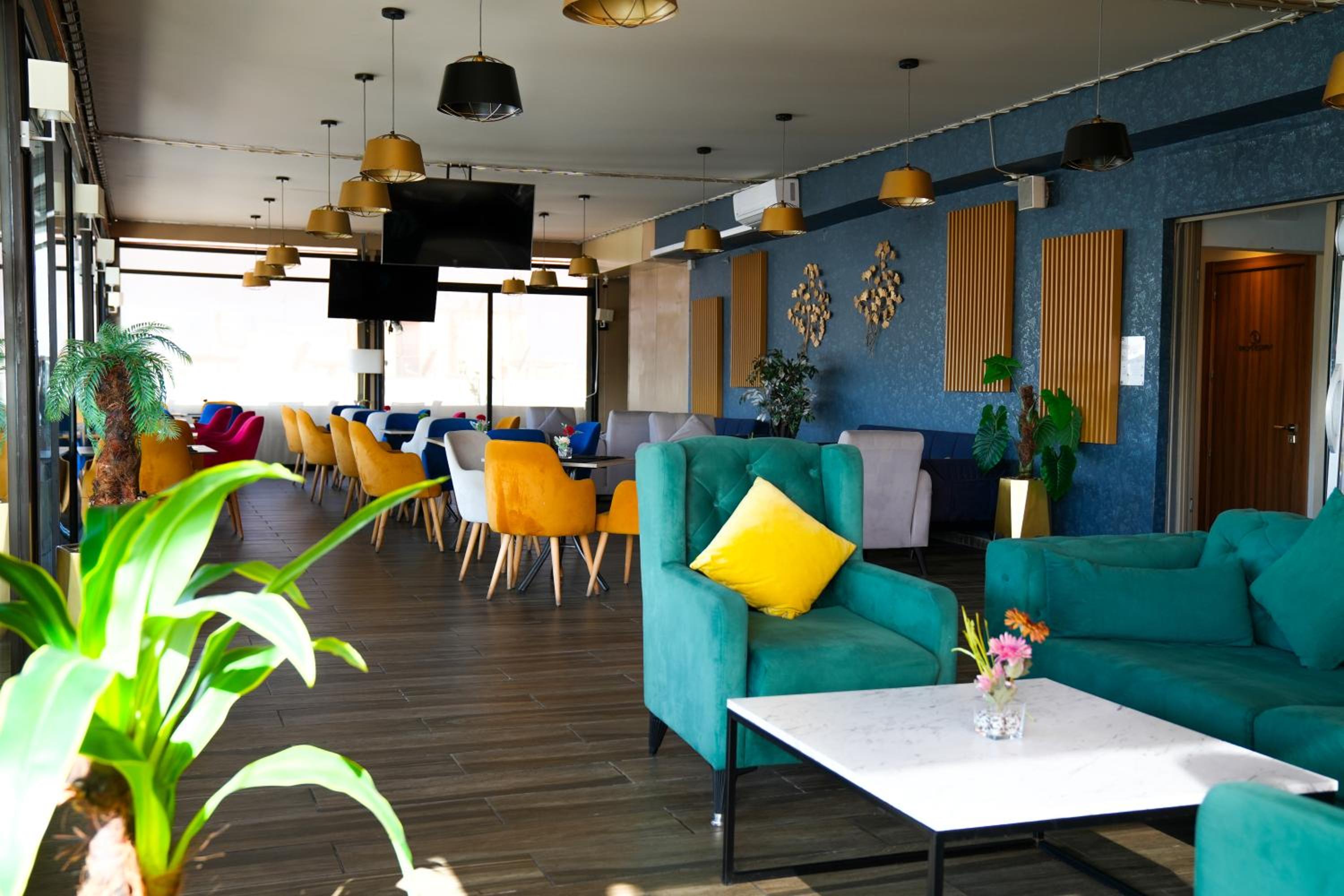 Junior Suite - Photo 8
