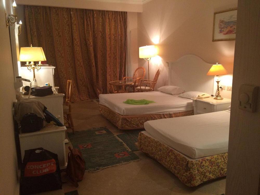 Double Room With Balcony photo 1