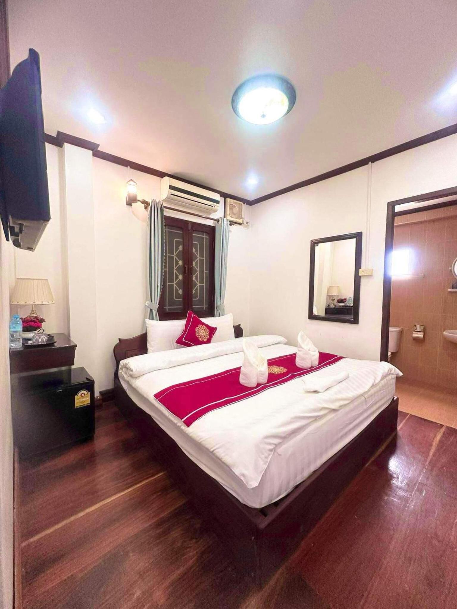 Standard Double Room - Photo 3