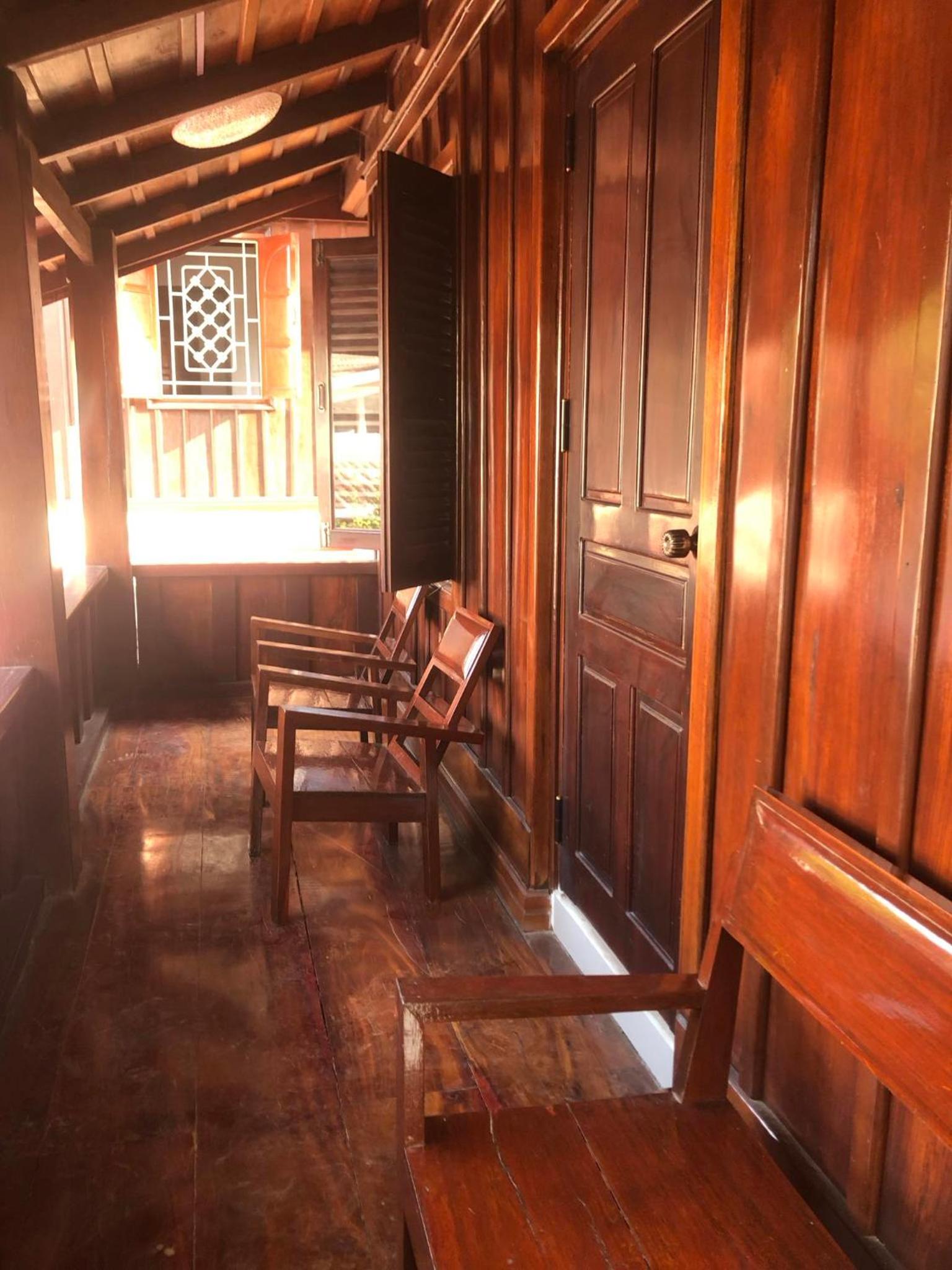 Deluxe Double Room With Balcony - Photo 5