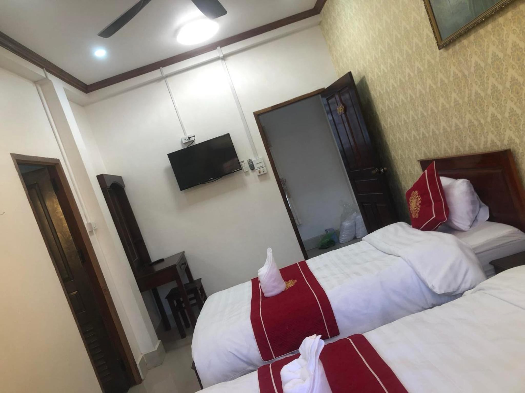 Deluxe Triple Room - Photo 5