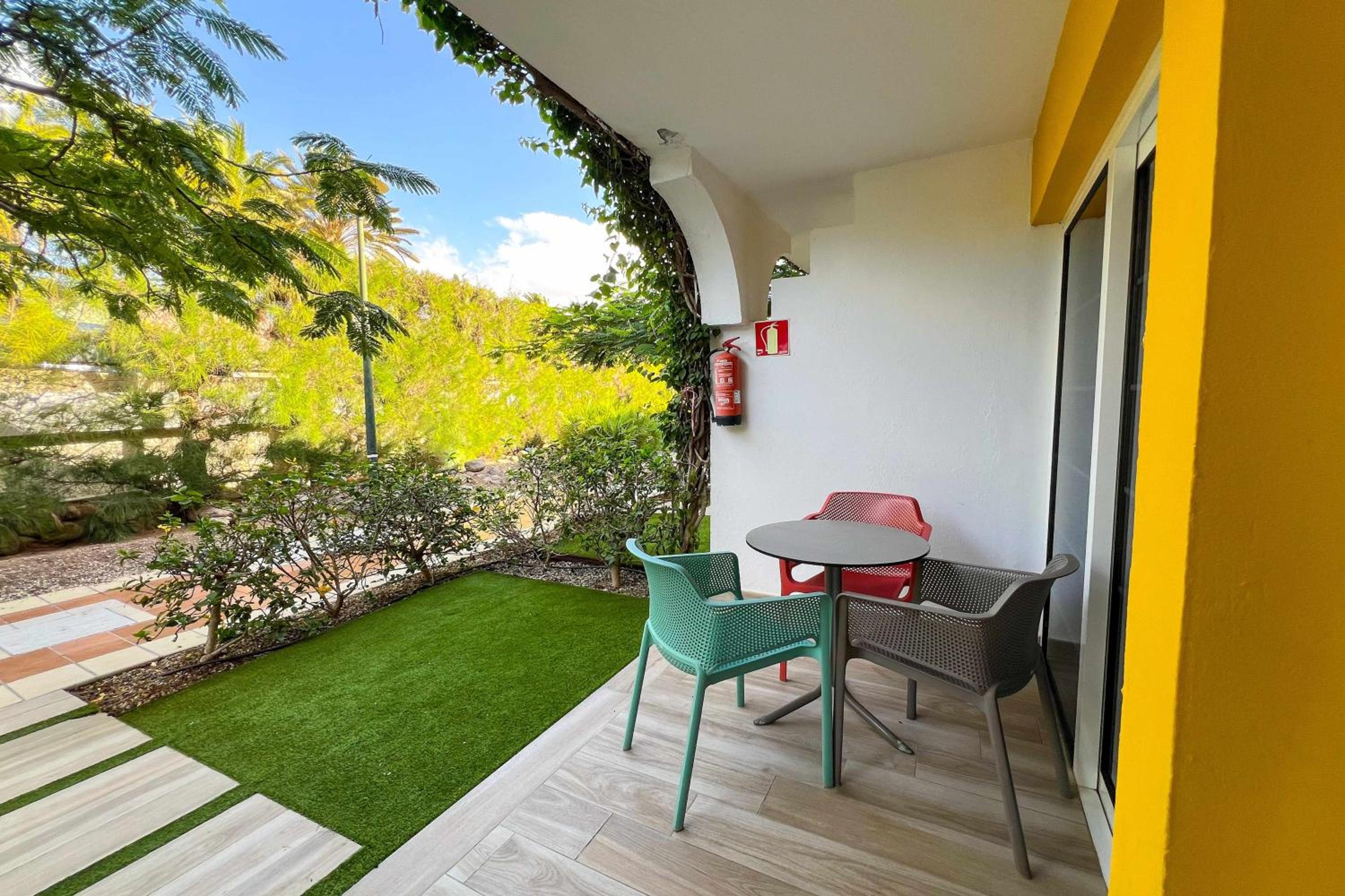 One-Bedroom Bungalow  - Photo 2