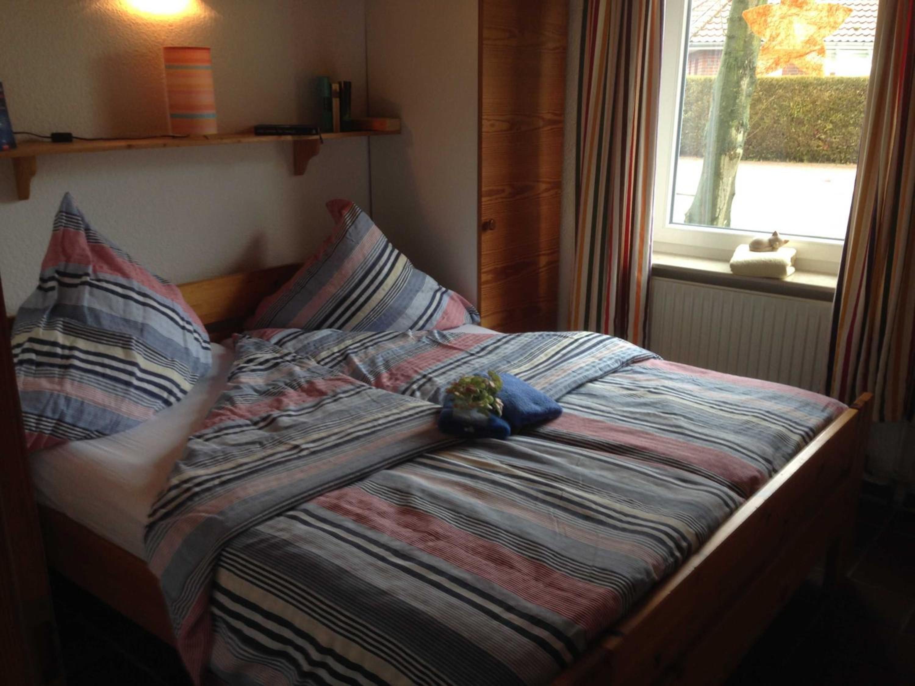 Three-Bedroom House photo 2