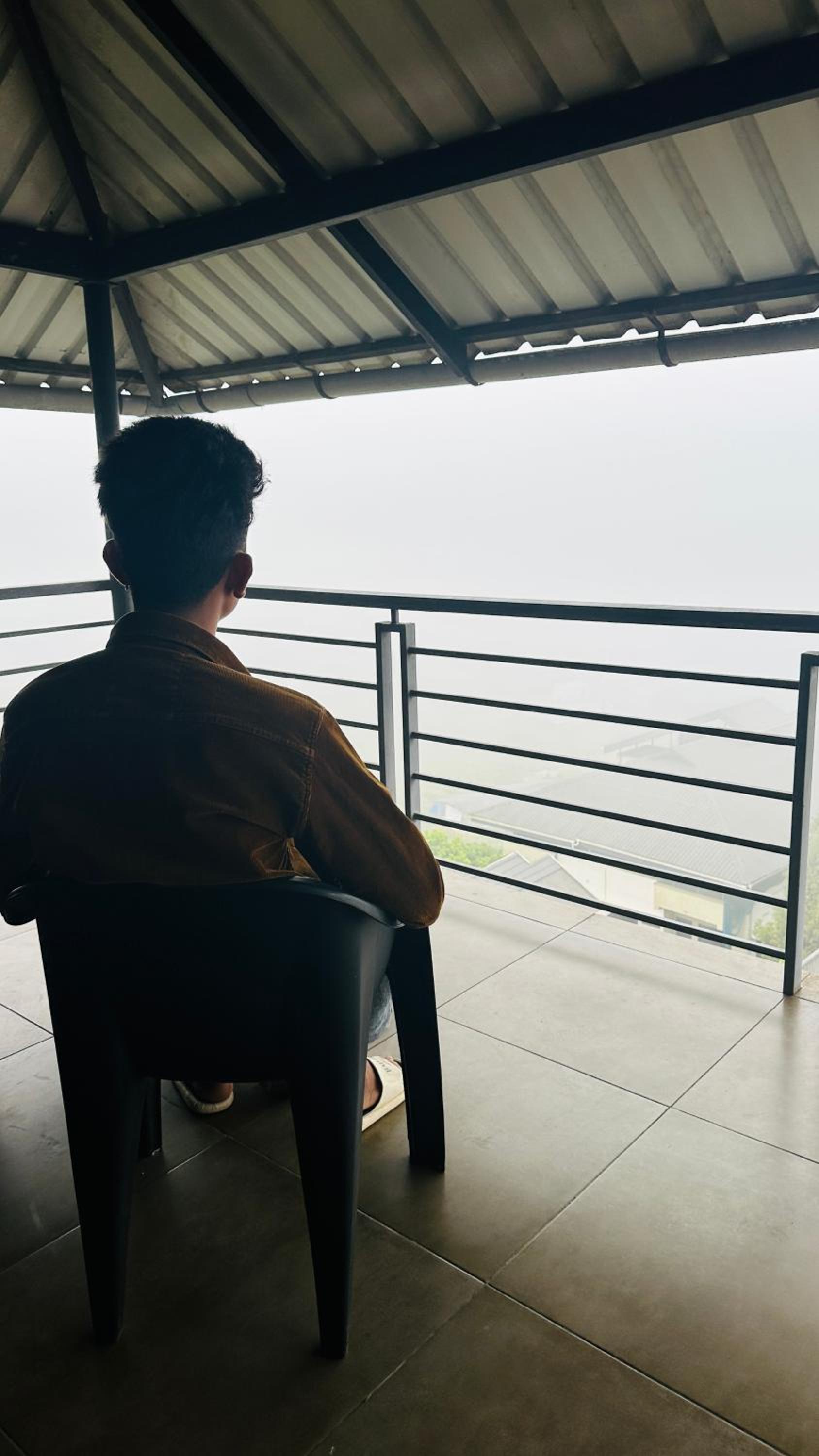 Studio with Mountain View - Photo 10