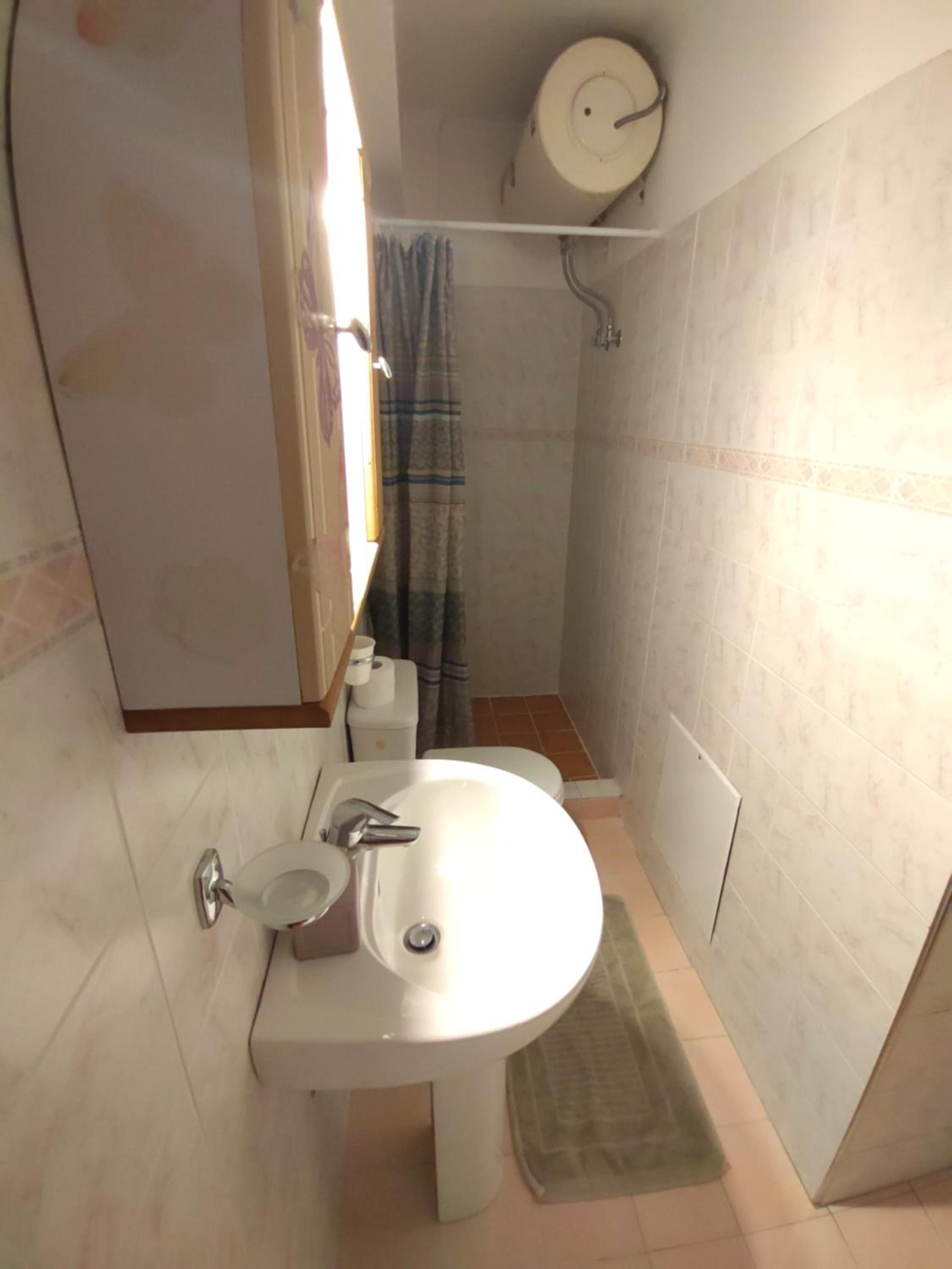 Studio Apartment - Photo 9