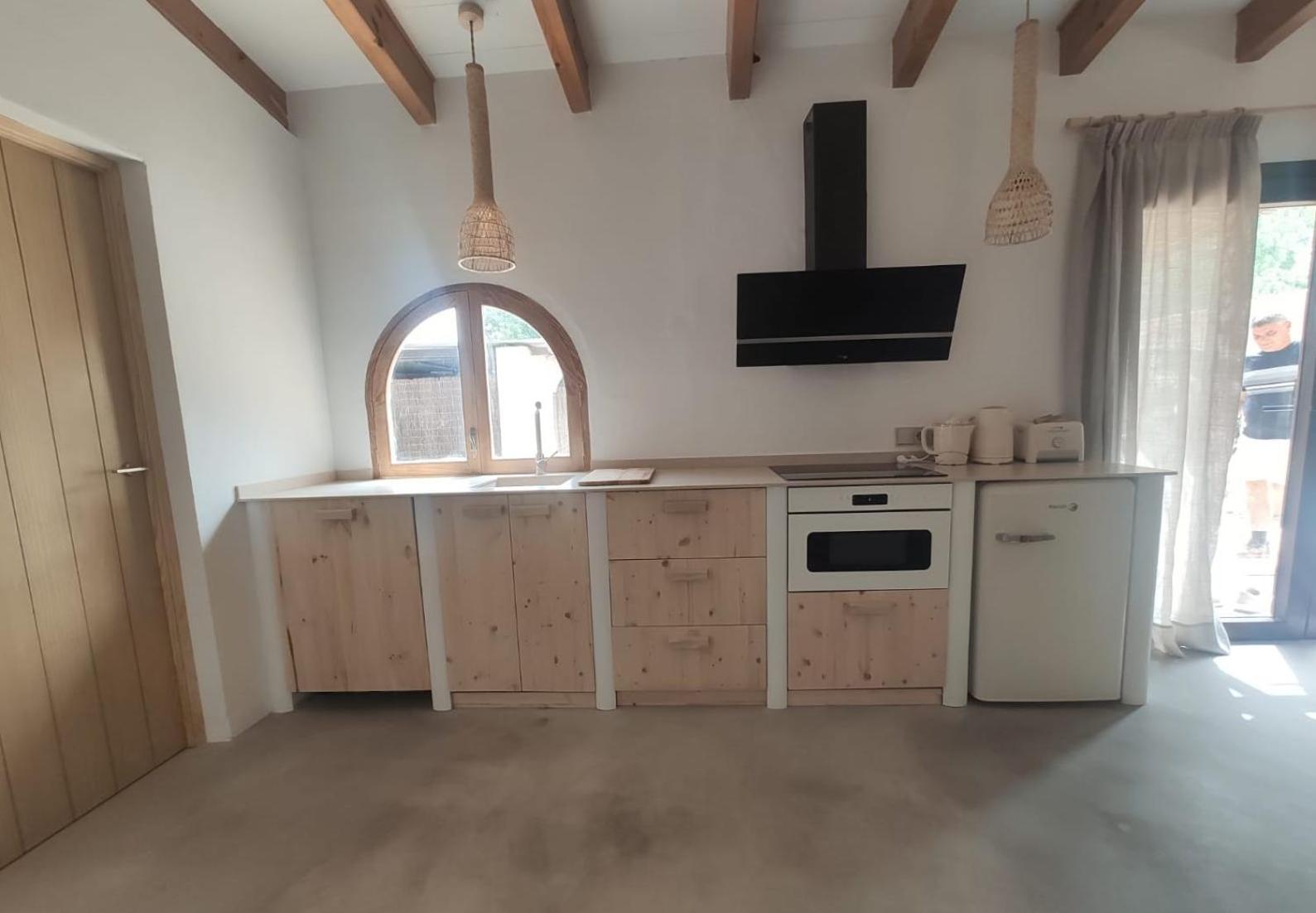 Two-Bedroom House photo 2