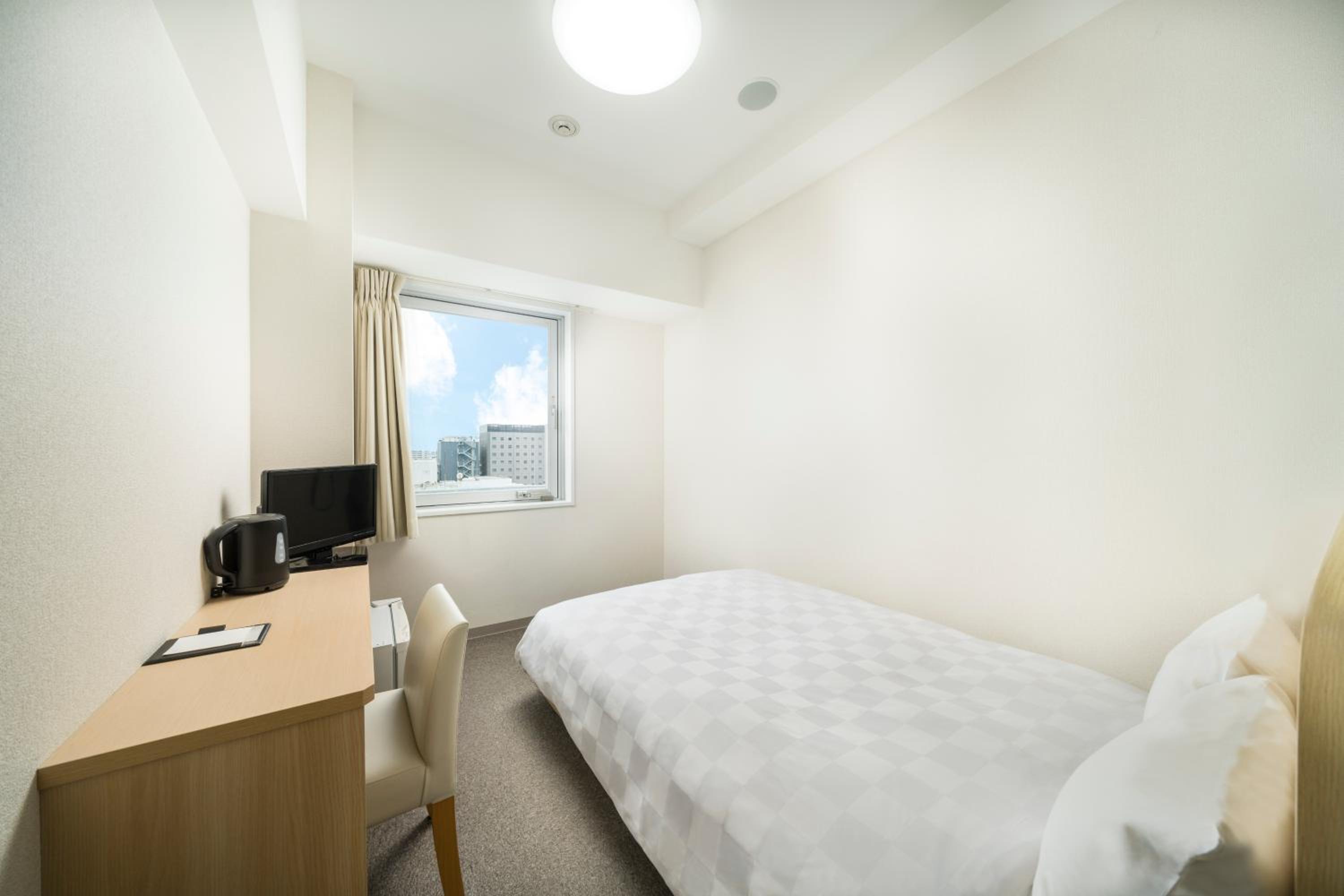 Double Room with Small Double Bed - Non-Smoking photo 1