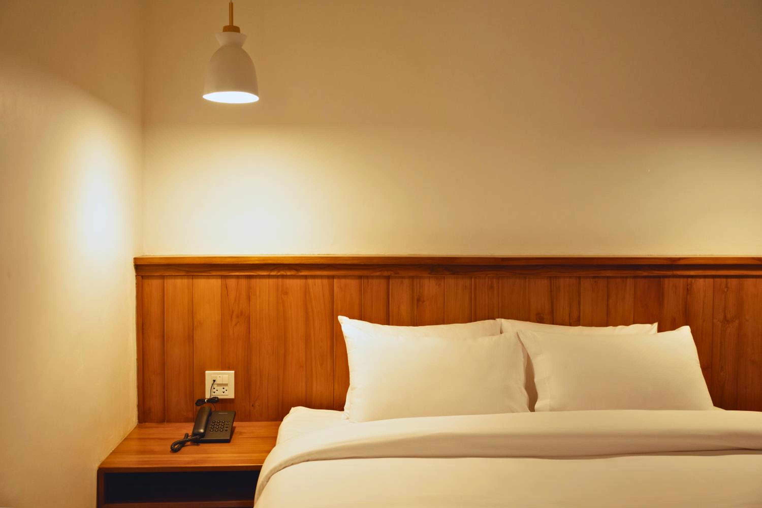 Superior Double Room - Photo 8