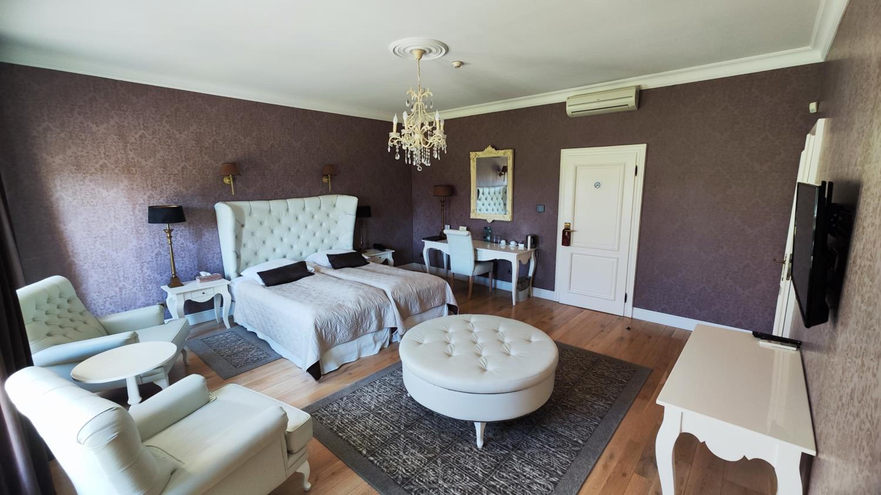 Deluxe Double Room - Photo 6