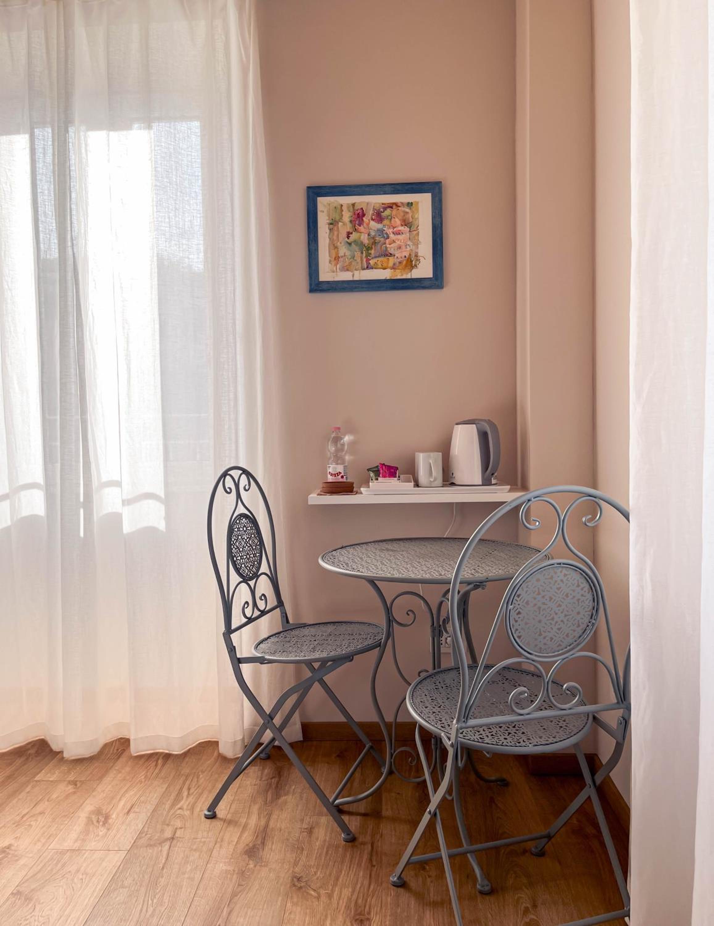 Double Room with Private Bathroom photo 2