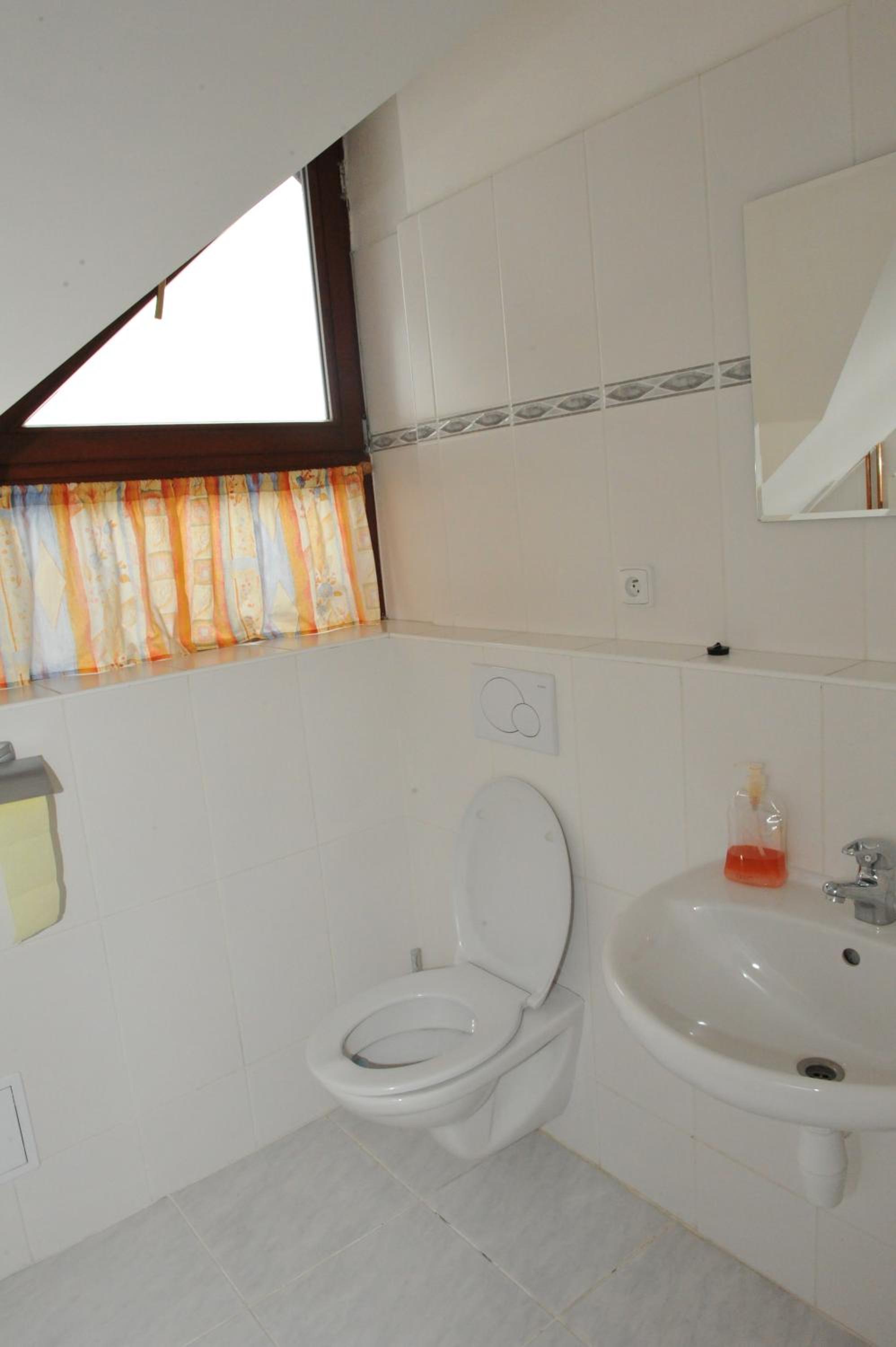 Two-Bedroom Apartment - Photo 4