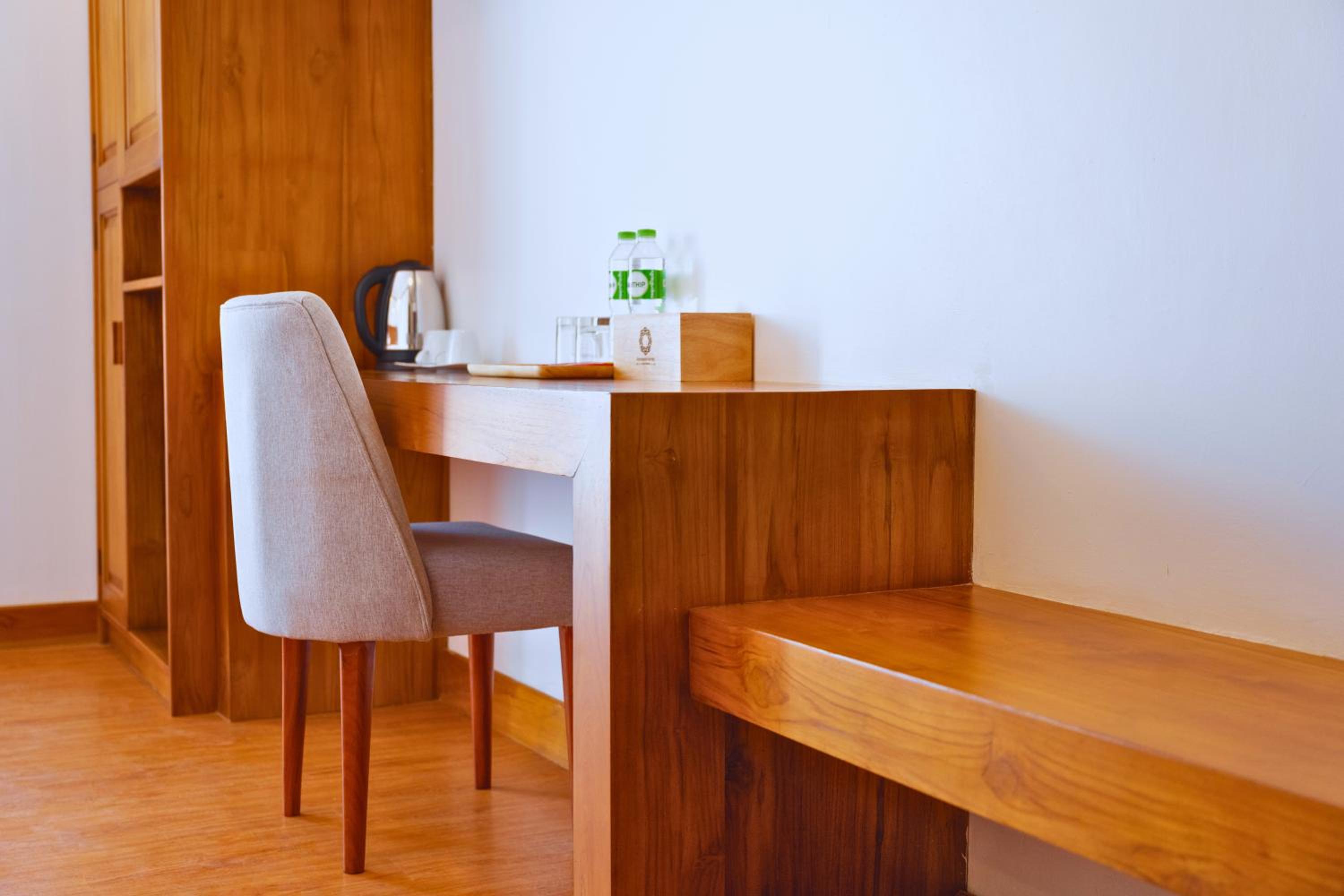 Superior Twin Room - Photo 8