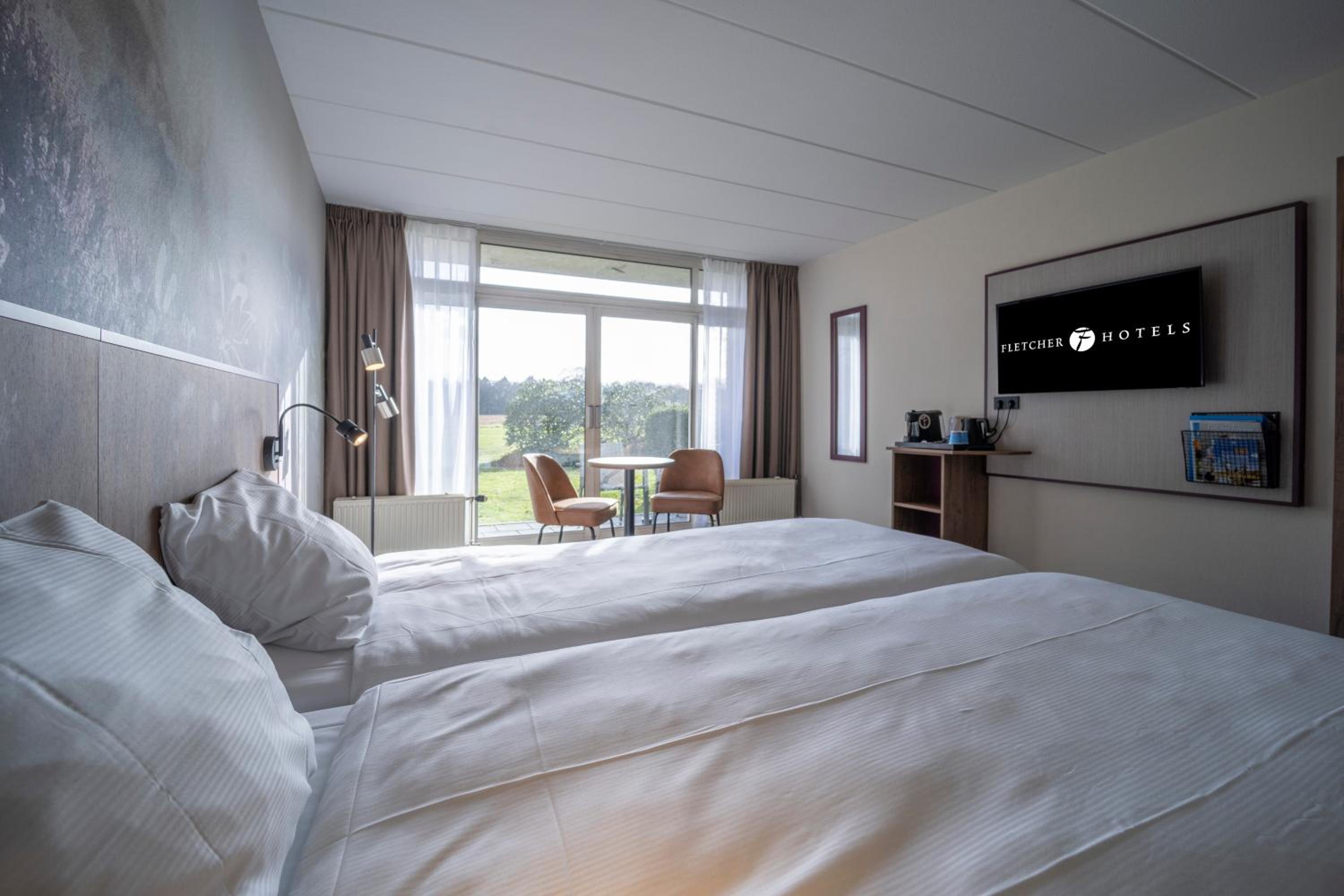 Double Room for Disabled Guests - Photo 7